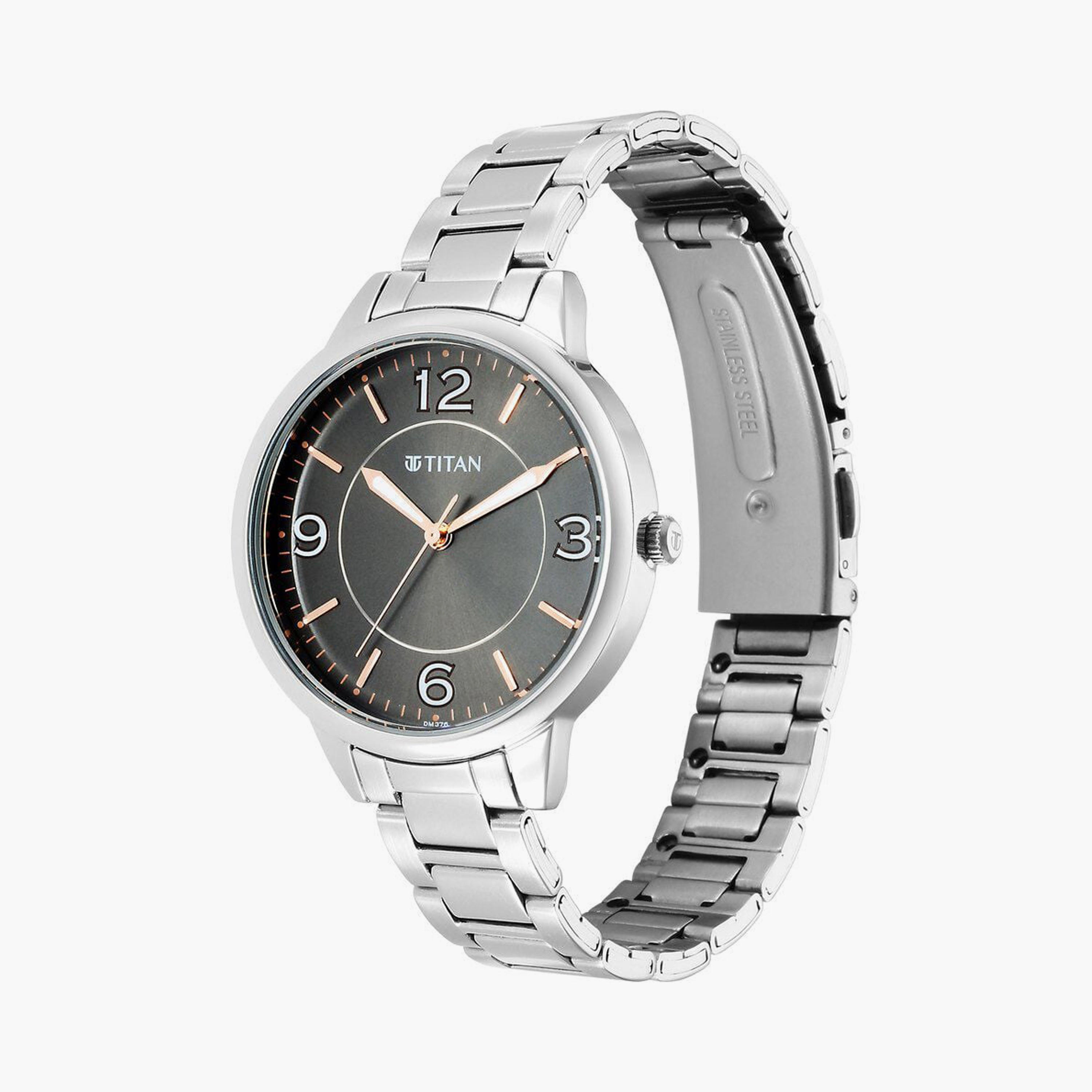 ساعة يد نسائية تيتان بقطر 37 مم أنالوج فضية ستانلس ستيل | 2617SM07-women-watchesandjewellery-watches-image-7
