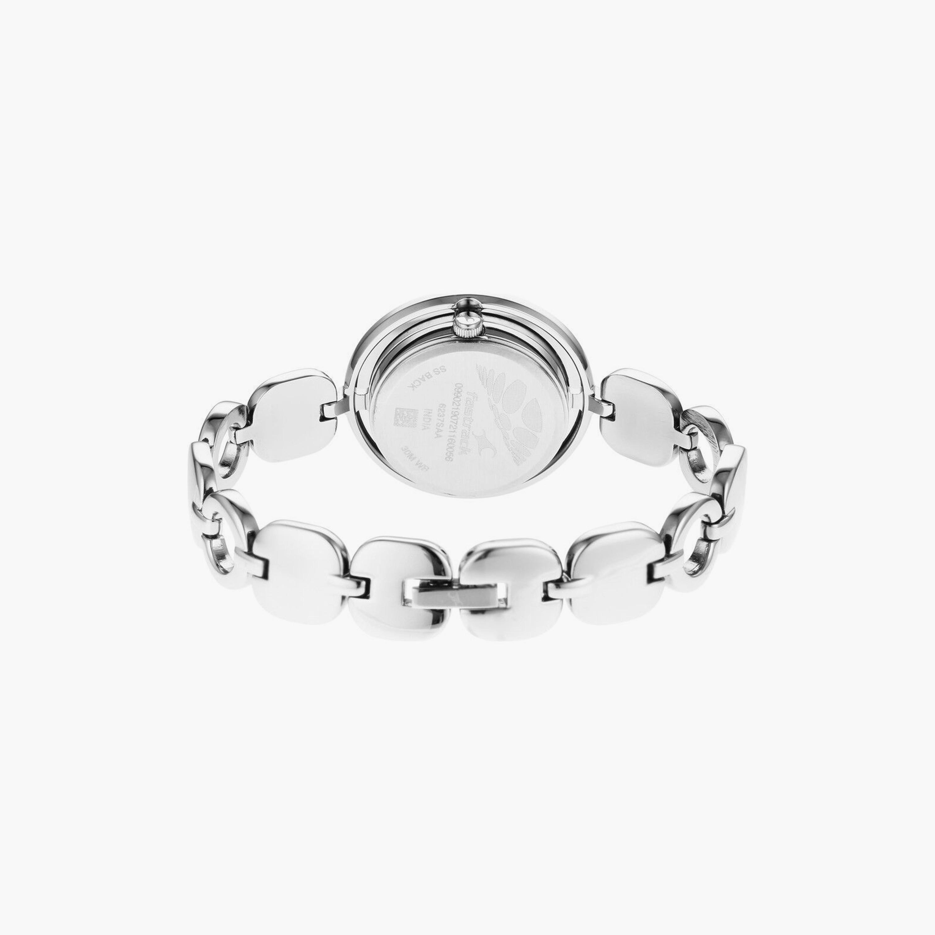 Fastrack Women's 34 MM Silver Analog Stainless Steel Watch | 6237SM01-women-watchesandjewellery-watches-image-3