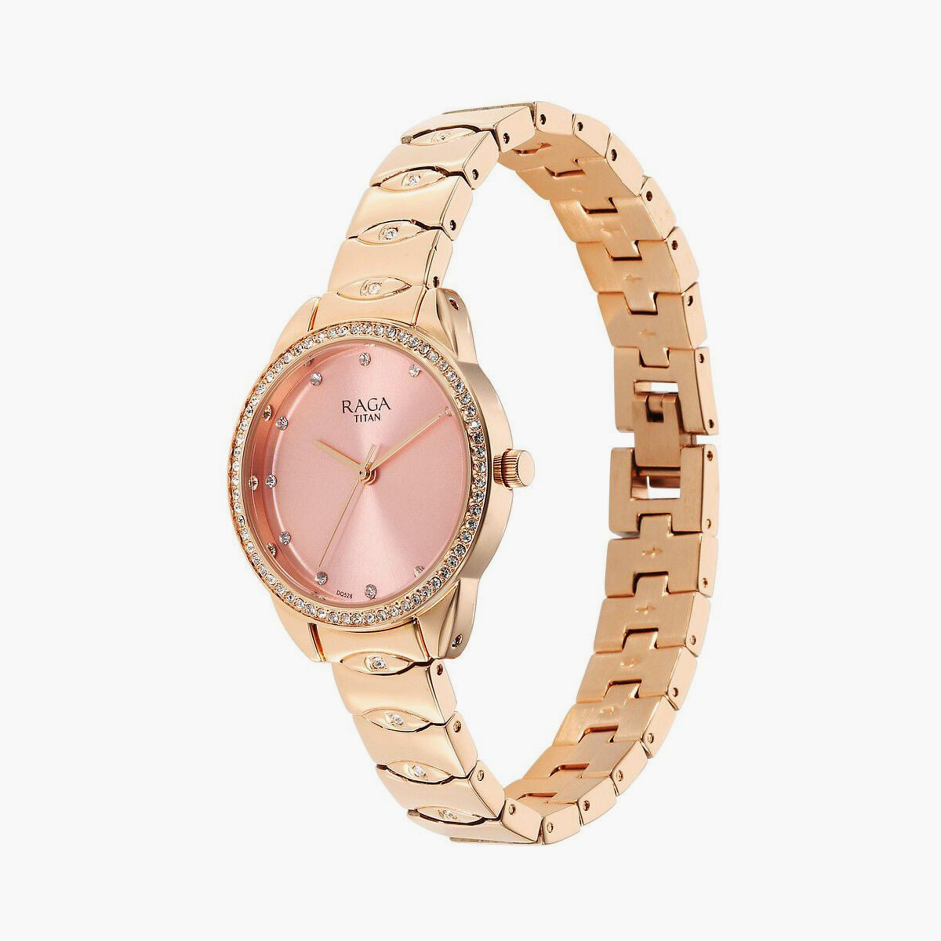 ساعة يد نسائية تيتان بقطر 27 مم أنالوج ذهبية وردية ستانلس ستيل | 95281WM01-women-watchesandjewellery-watches-image-2
