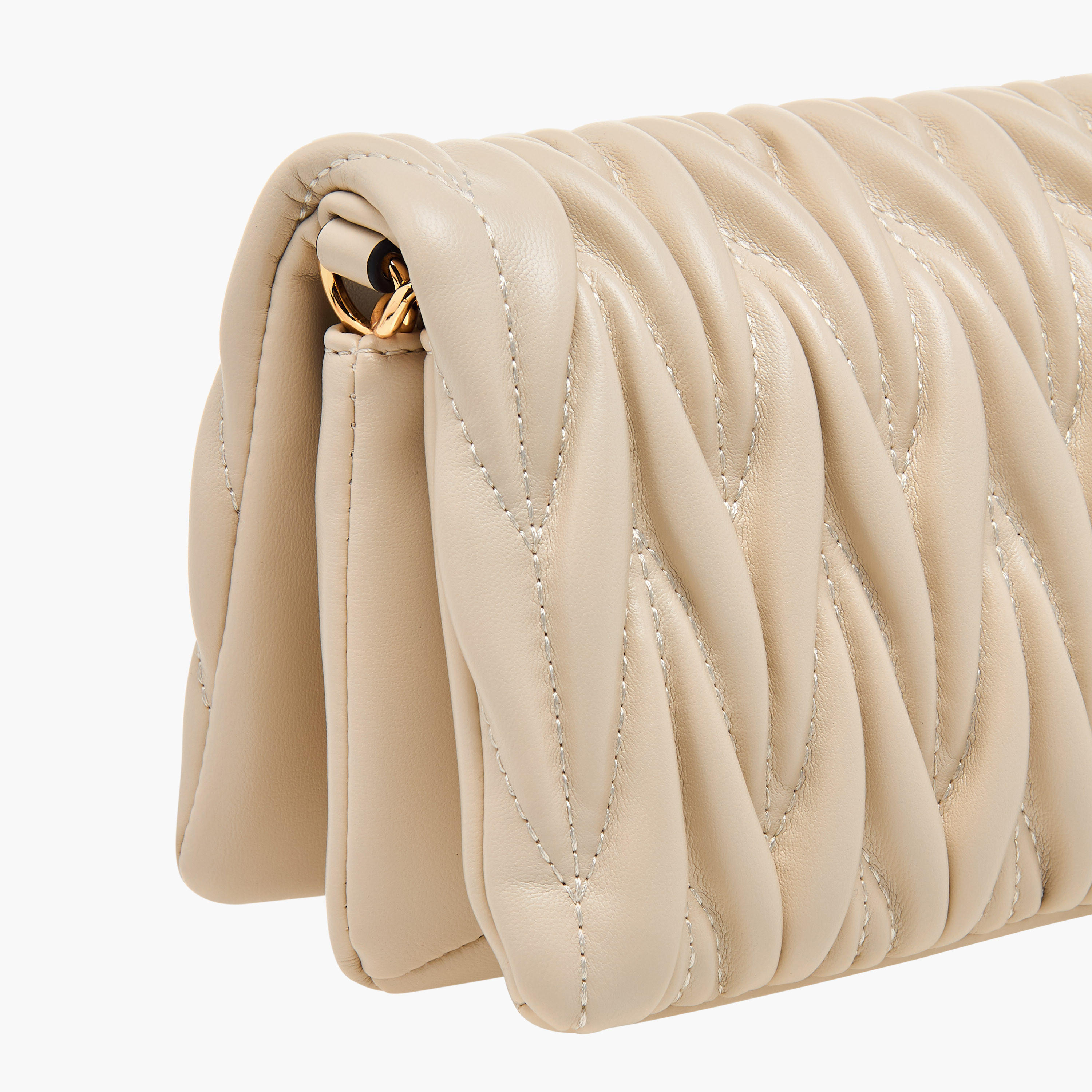شنطة كروس بودي مبطنة بحزام سلسلة من سيليست-women-bagsandwallets-handbags-image-5
