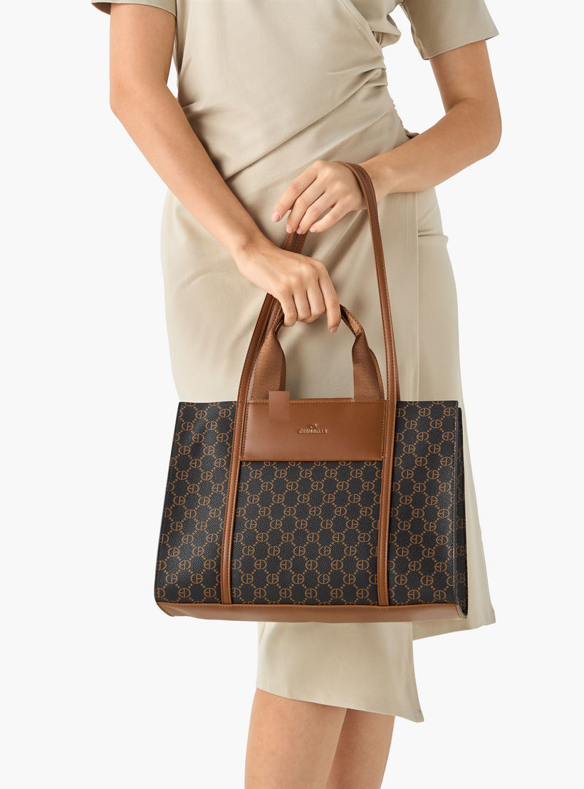 شنطة توتي بطبعات مونوجرام ومقابض علوية من كريسبيلا-women-bagsandwallets-handbags-image-2