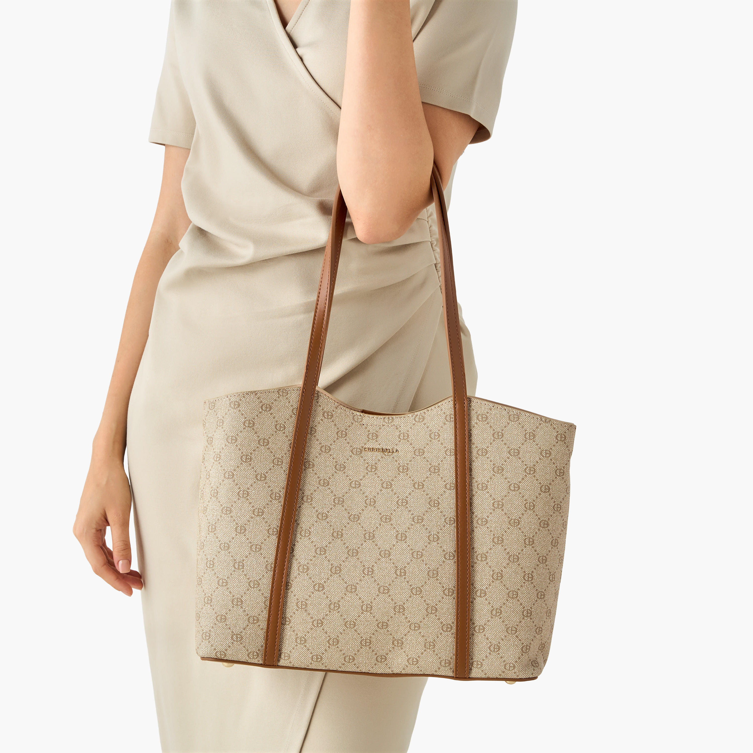شنطة توتي بطبعات مونوجرام مع محفظة بسحاب إغلاق دائري من كريسبيلا-women-bagsandwallets-handbags-image-2
