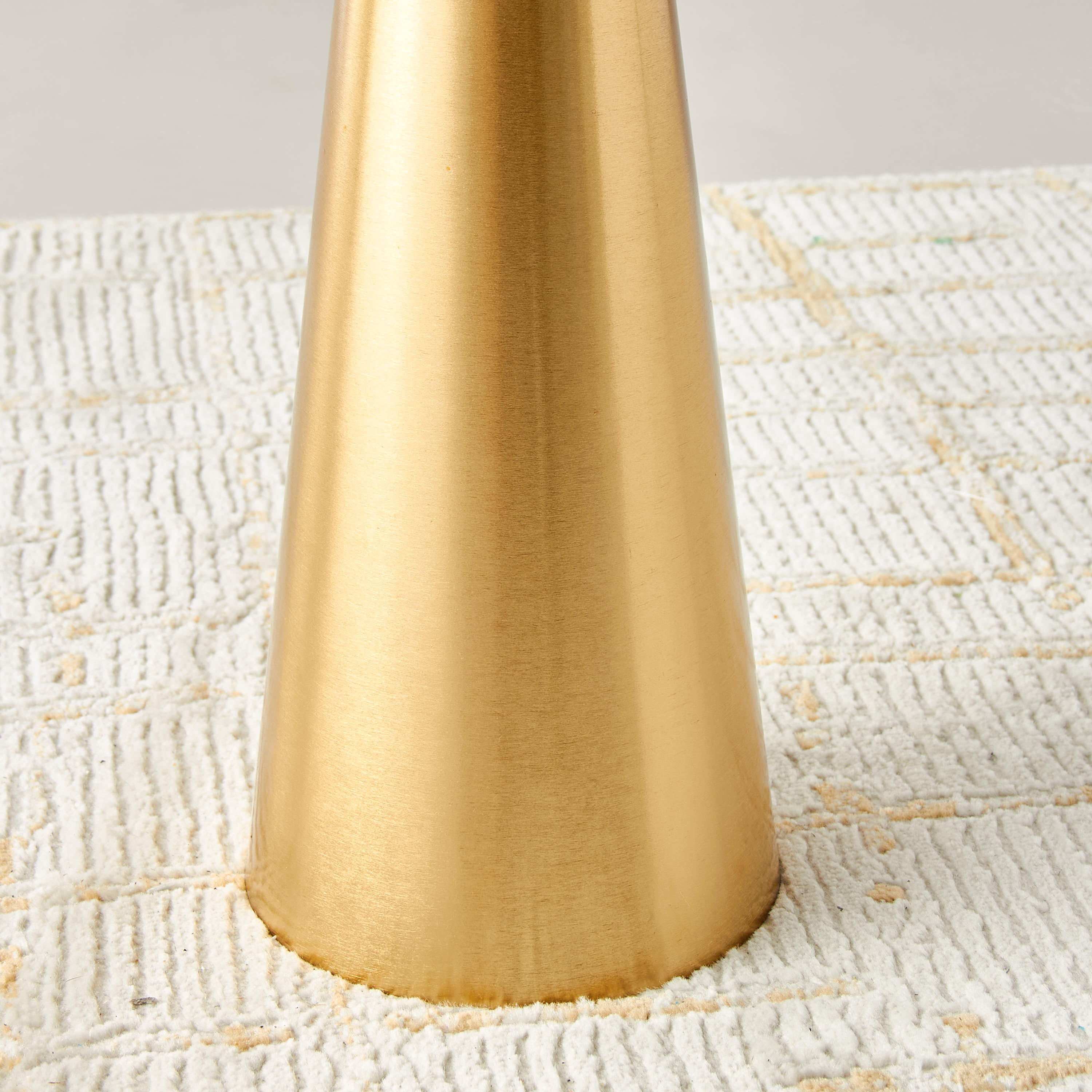 طاولة جانبية بسطح رخام-furniture-livingroom-sideandendtables-image-4