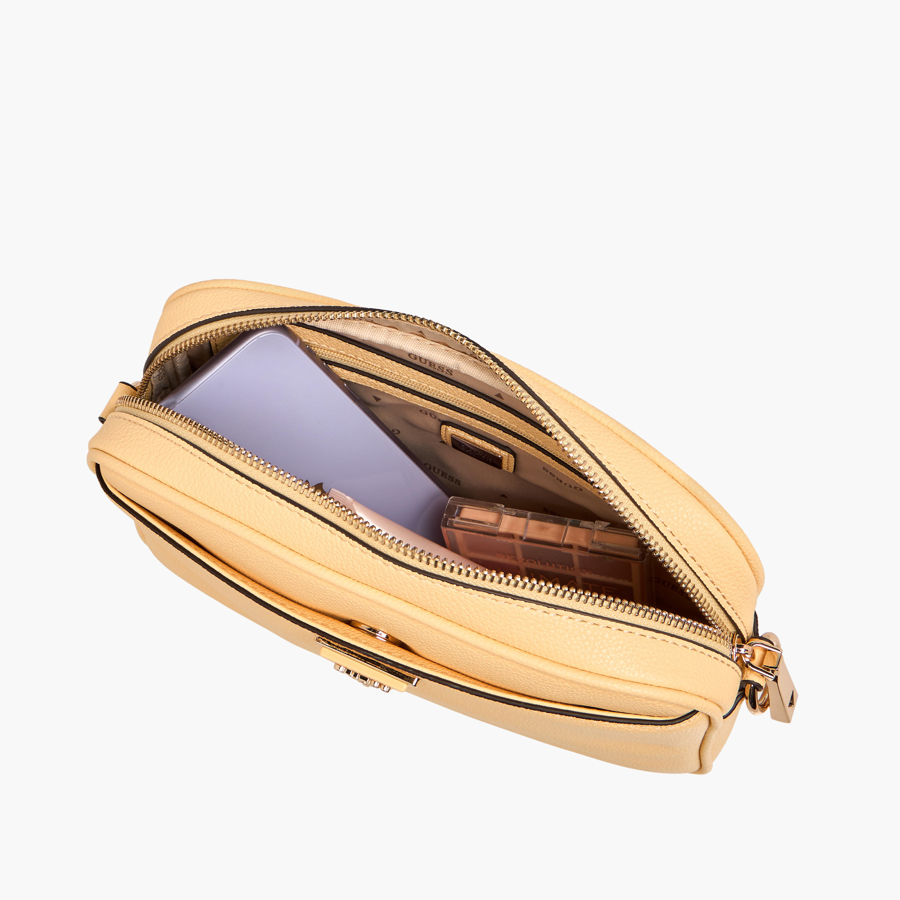 شنطة كروس بودي سادة بحزام قابل للتعديل إيميليا جيرلفريند من جيس-women-bagsandwallets-handbags-image-9
