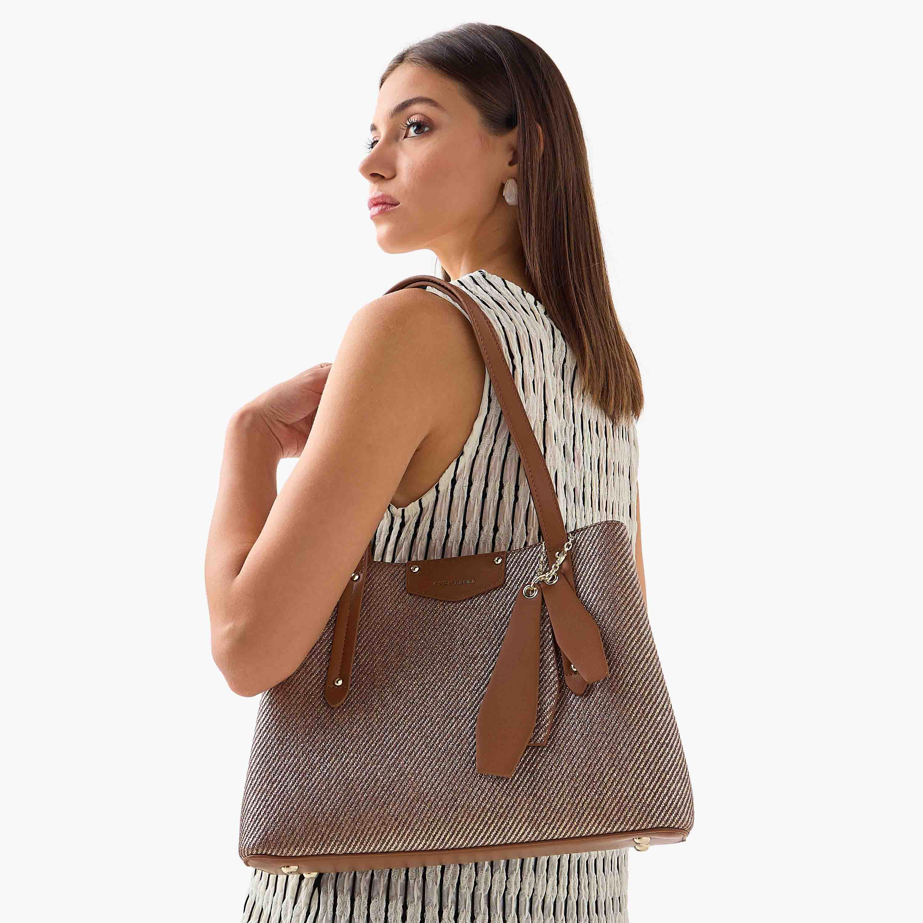شنطة توت بارزة الملمس مع محفظة بسحاب دائري من كريسبيلا-women-bagsandwallets-handbags-image-2
