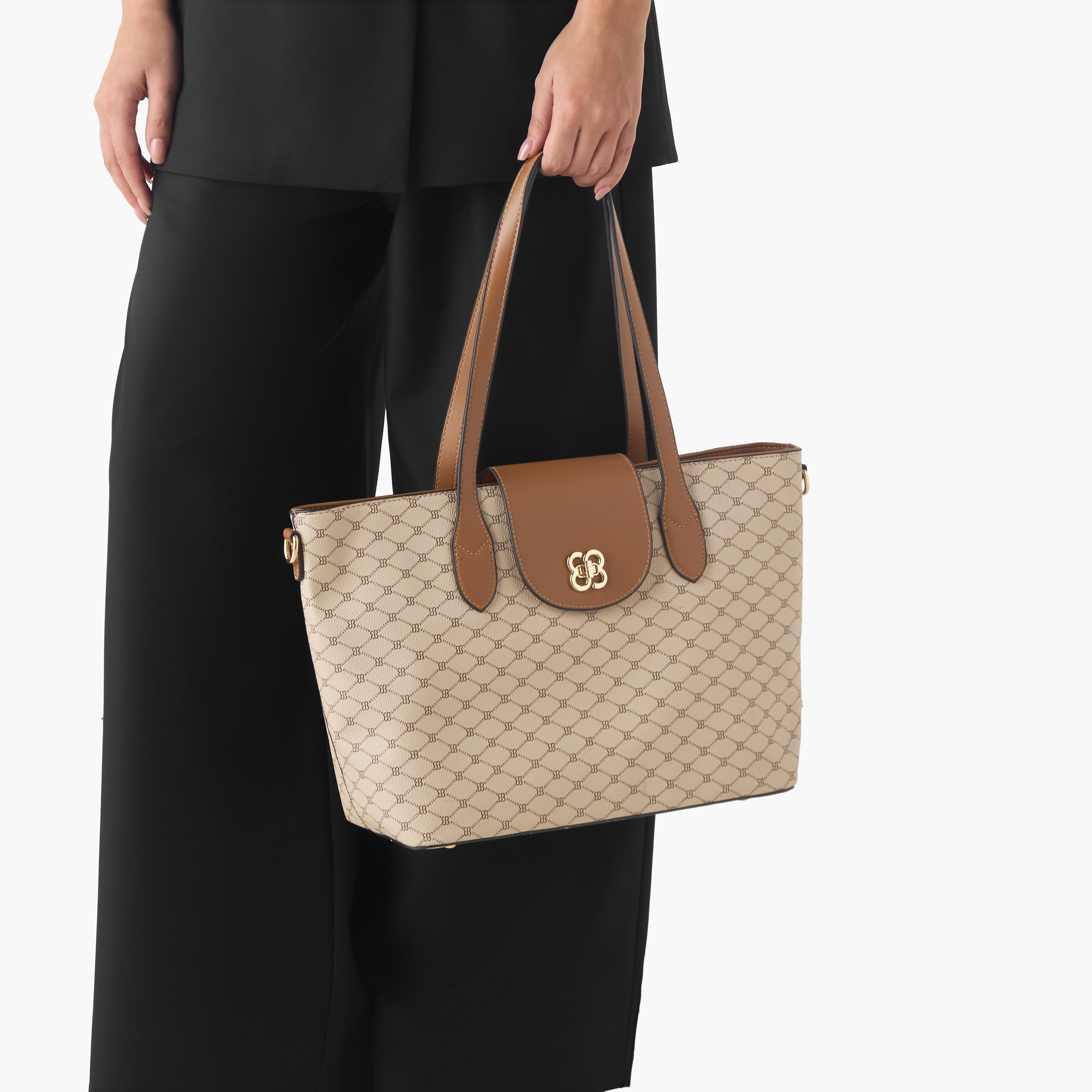 شنطة توتي بطبعات ومحفظة من بيسي لندن-women-bagsandwallets-handbags-image-2
