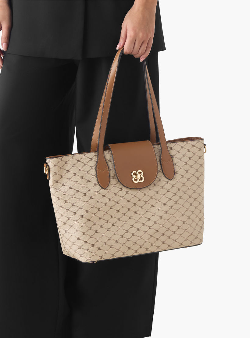 شنطة توتي بطبعات ومحفظة من بيسي لندن-women-bagsandwallets-handbags-image-2