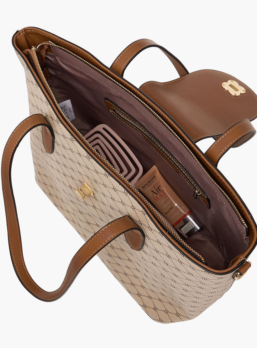 شنطة توتي بطبعات ومحفظة من بيسي لندن-women-bagsandwallets-handbags-image-9