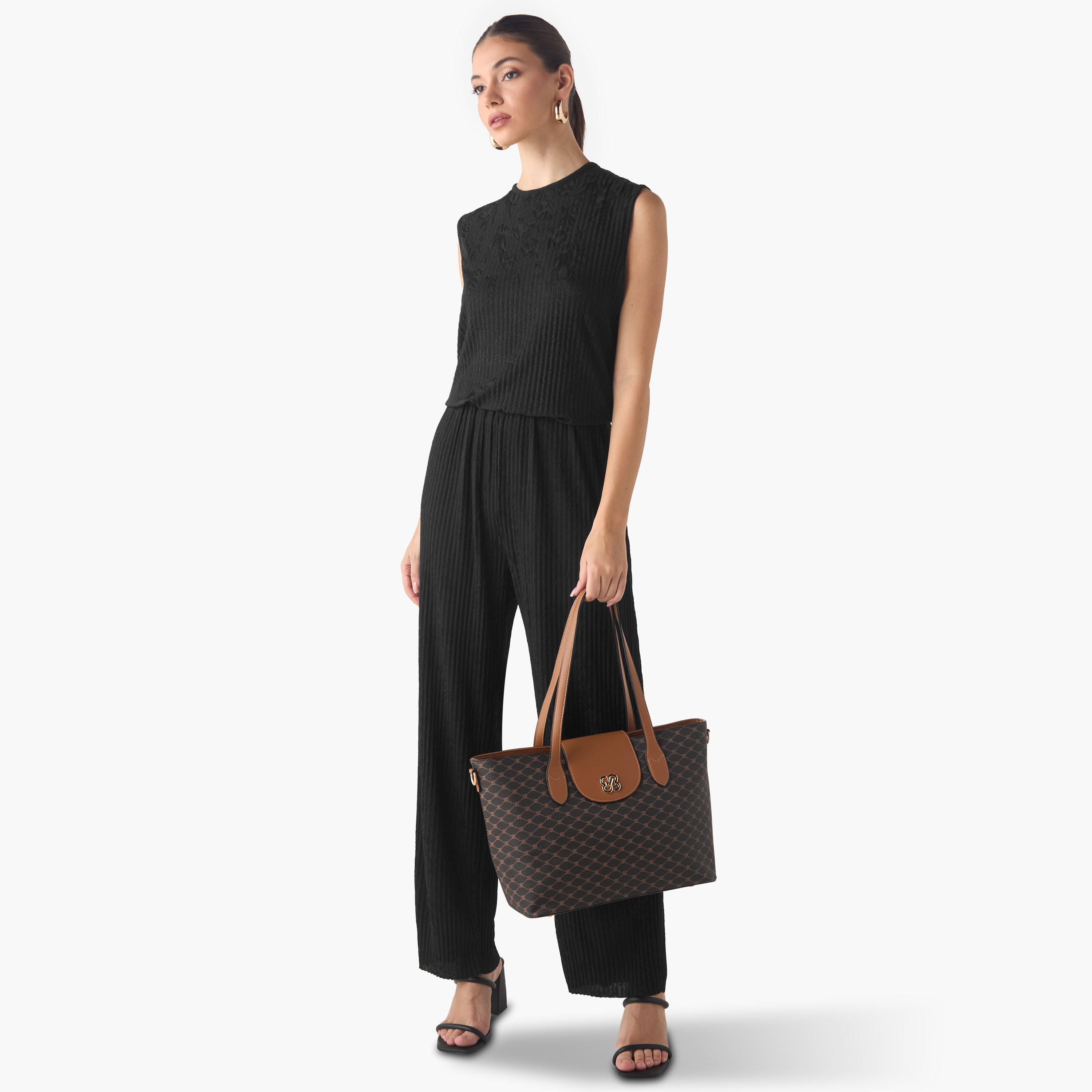 شنطة توتي بطبعات ومحفظة من بيسي لندن-women-bagsandwallets-handbags-image-10