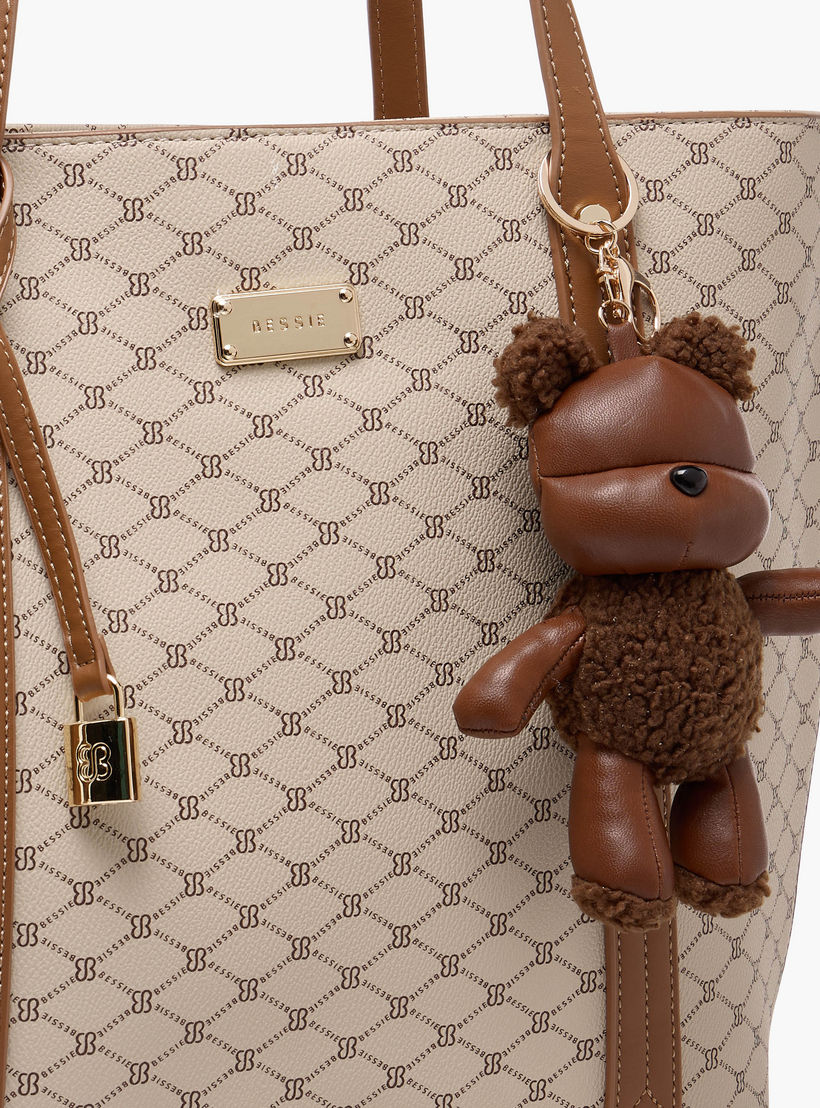 شنطة توتي بطبعات ودلاية دب من بيسي لندن-women-bagsandwallets-handbags-image-5