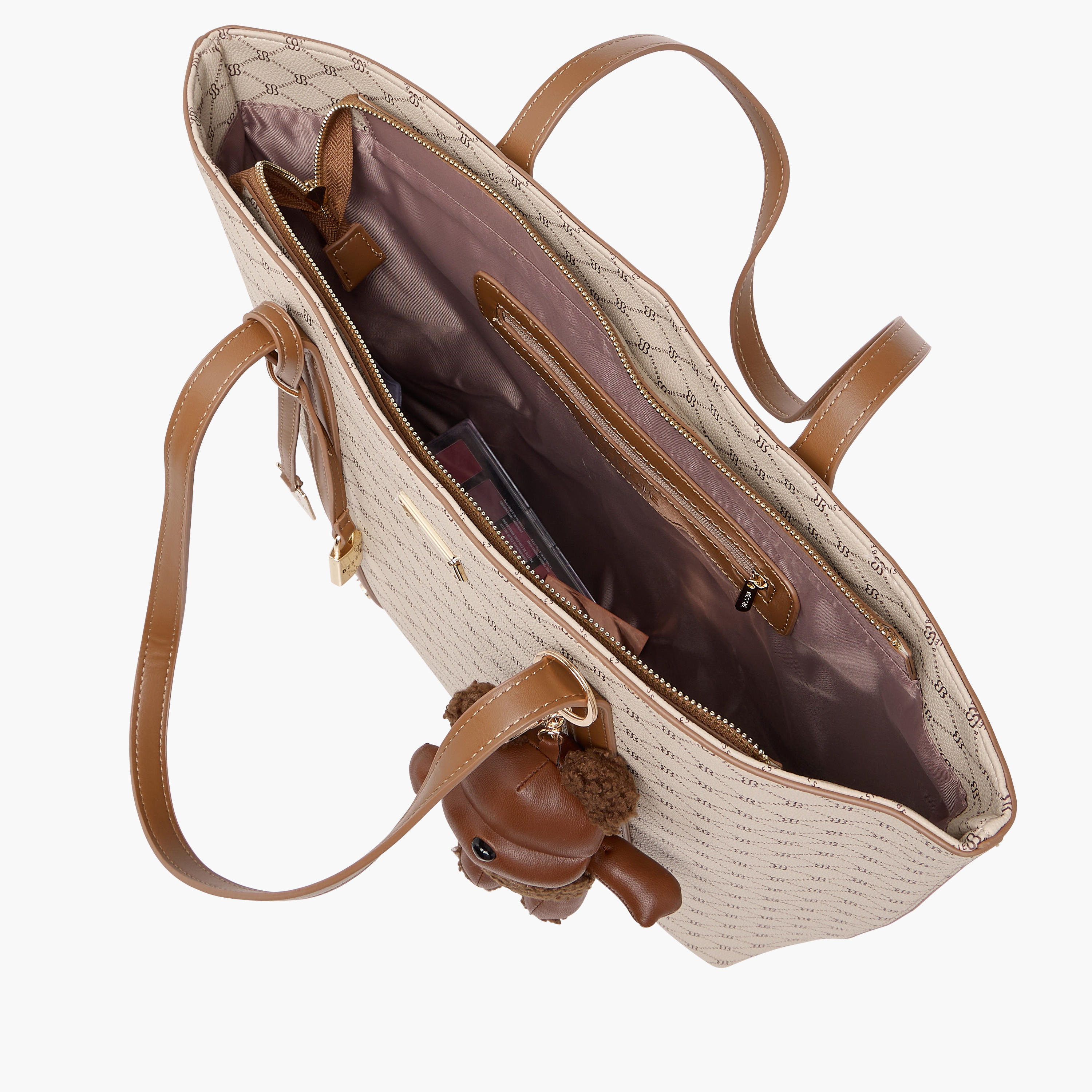 شنطة توتي بطبعات ودلاية دب من بيسي لندن-women-bagsandwallets-handbags-image-9