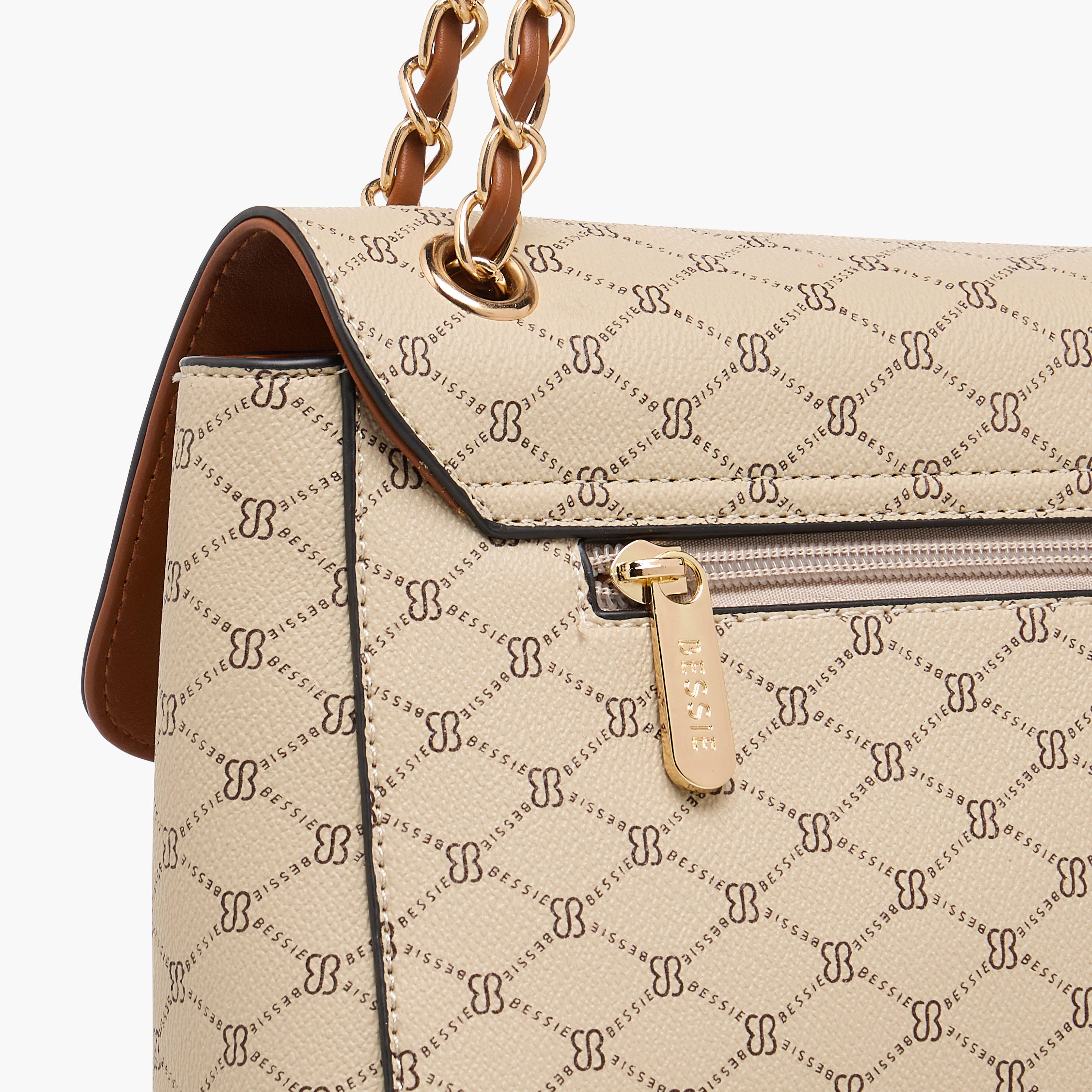 شنطة ساتشيل بقفل إغلاق وطبعات من بيسي لندن-women-bagsandwallets-handbags-image-6