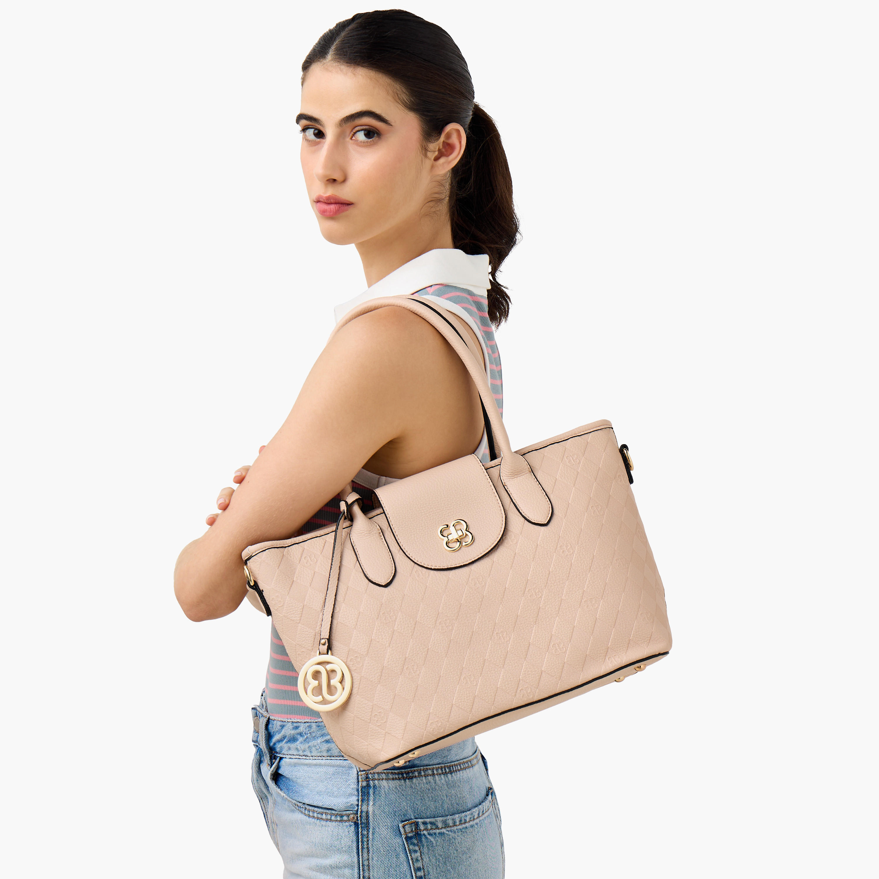 شنطة توتي بارزة الملمس بحزام قابل للفصل من بيسي لندن-women-bagsandwallets-handbags-image-2