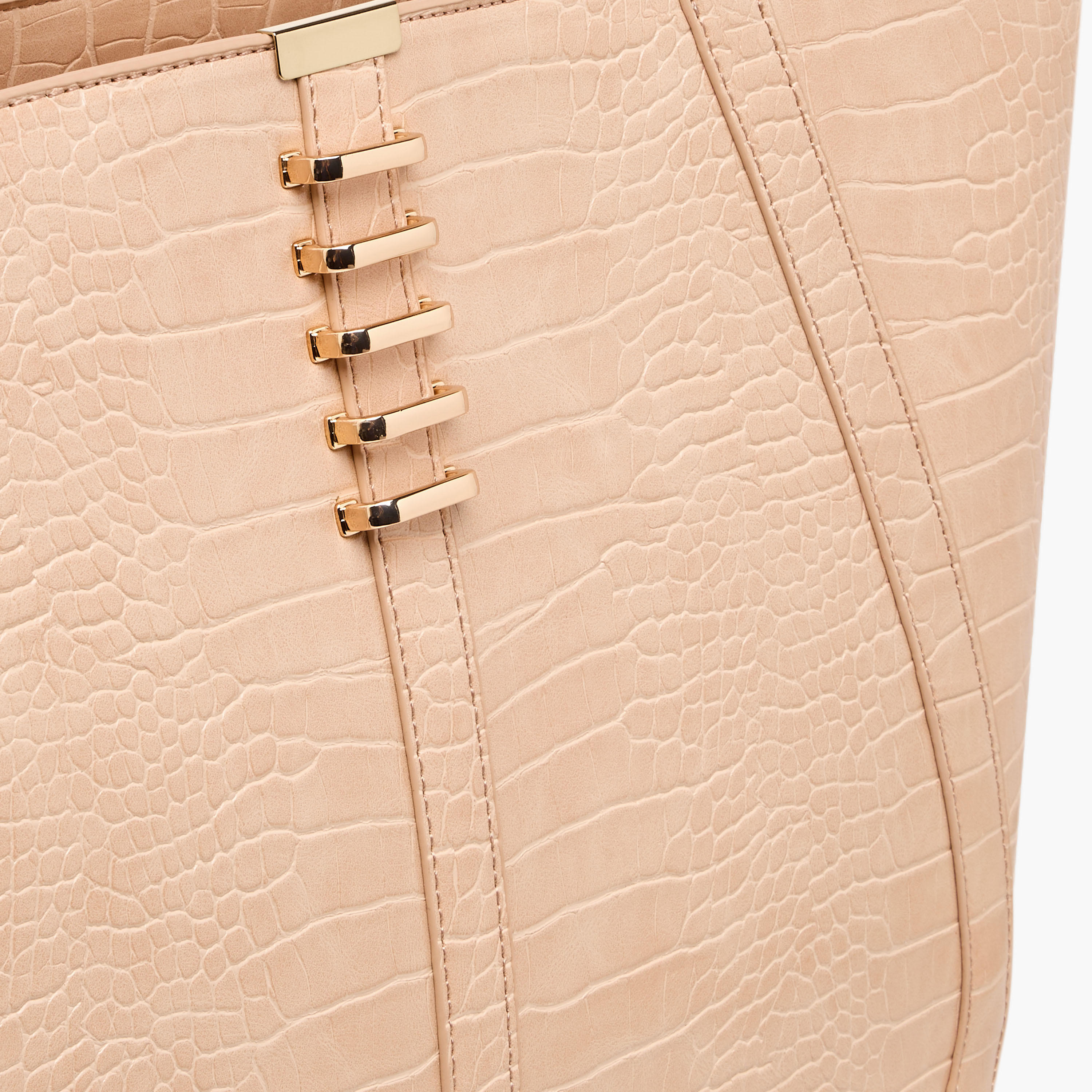 Adore Animal Textured Tote Bag with Handles-women-bagsandwallets-handbags-image-4