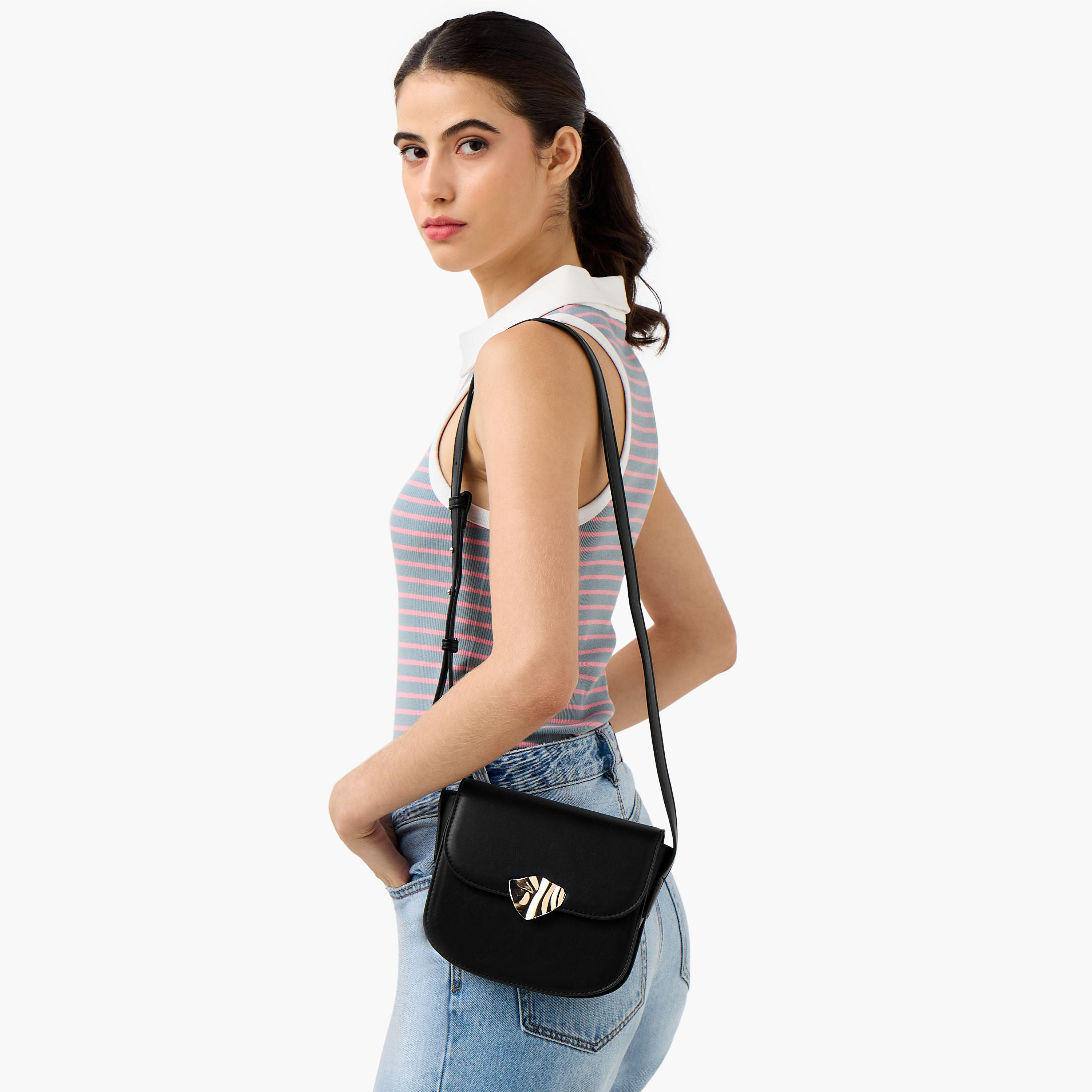 شنطة كروس سادة  بحزام قابل للتعديل من أدور-women-bagsandwallets-handbags-image-2