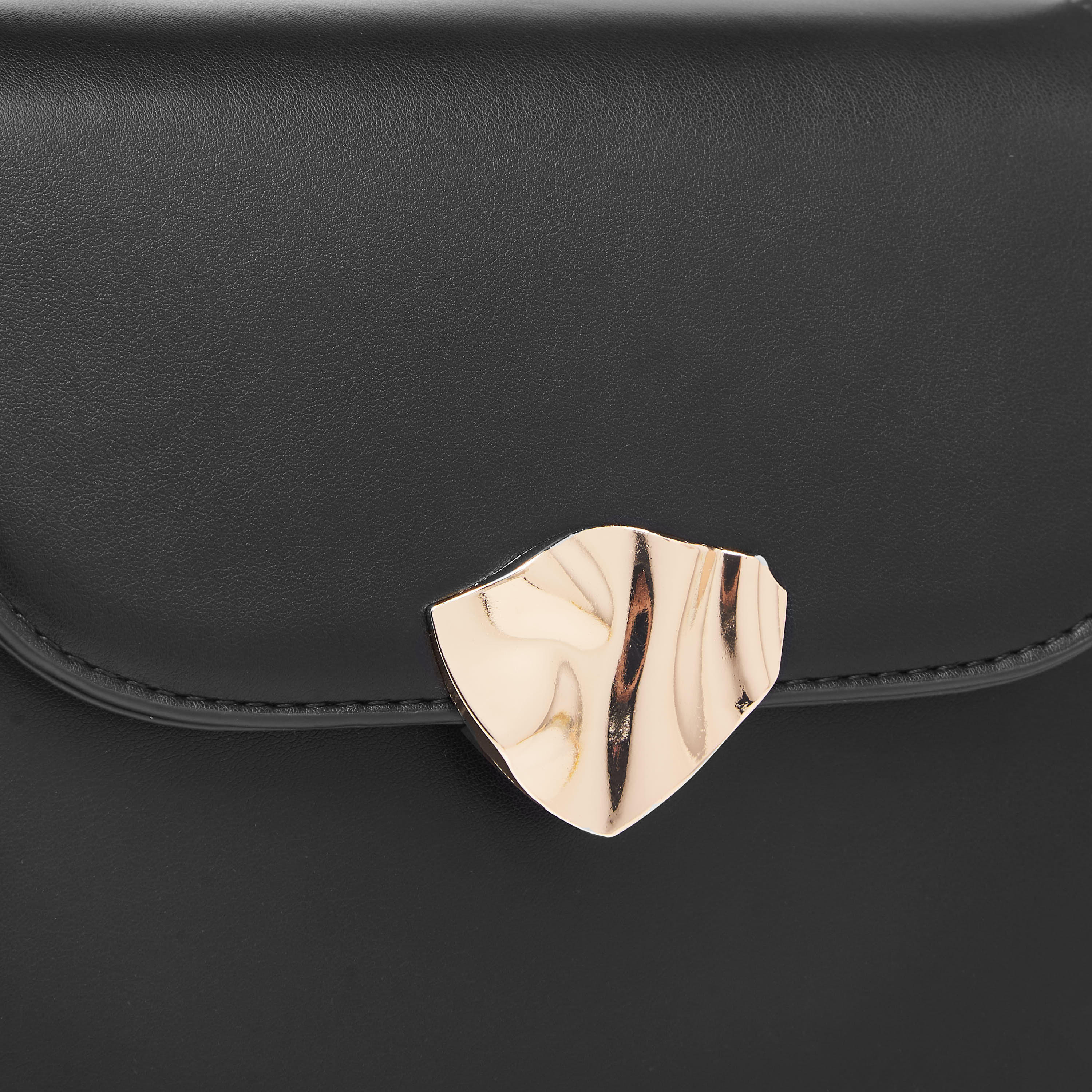 شنطة كروس سادة  بحزام قابل للتعديل من أدور-women-bagsandwallets-handbags-image-8