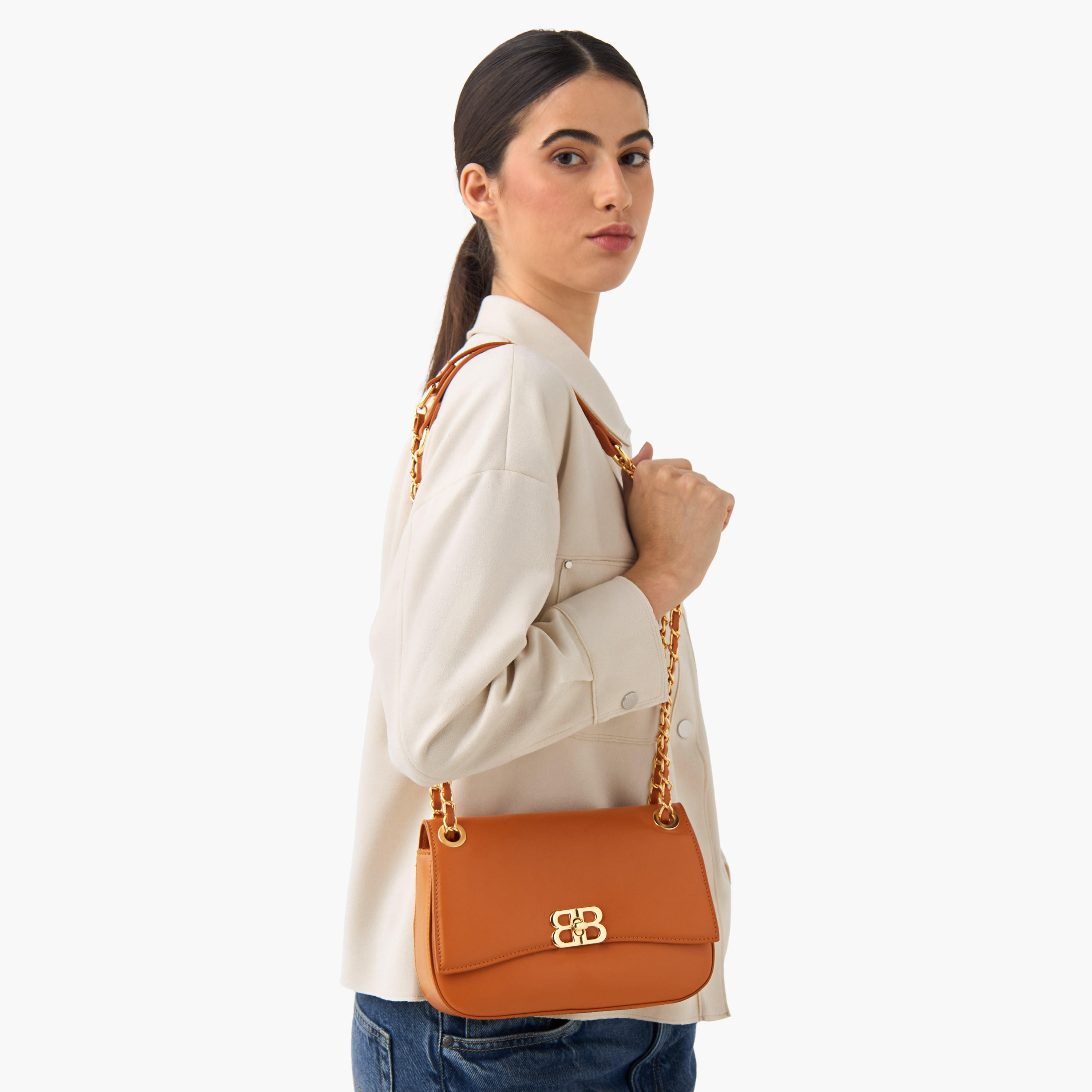 شنطة كروس بودي سادة بقفل تويست من أدور-women-bagsandwallets-handbags-image-8
