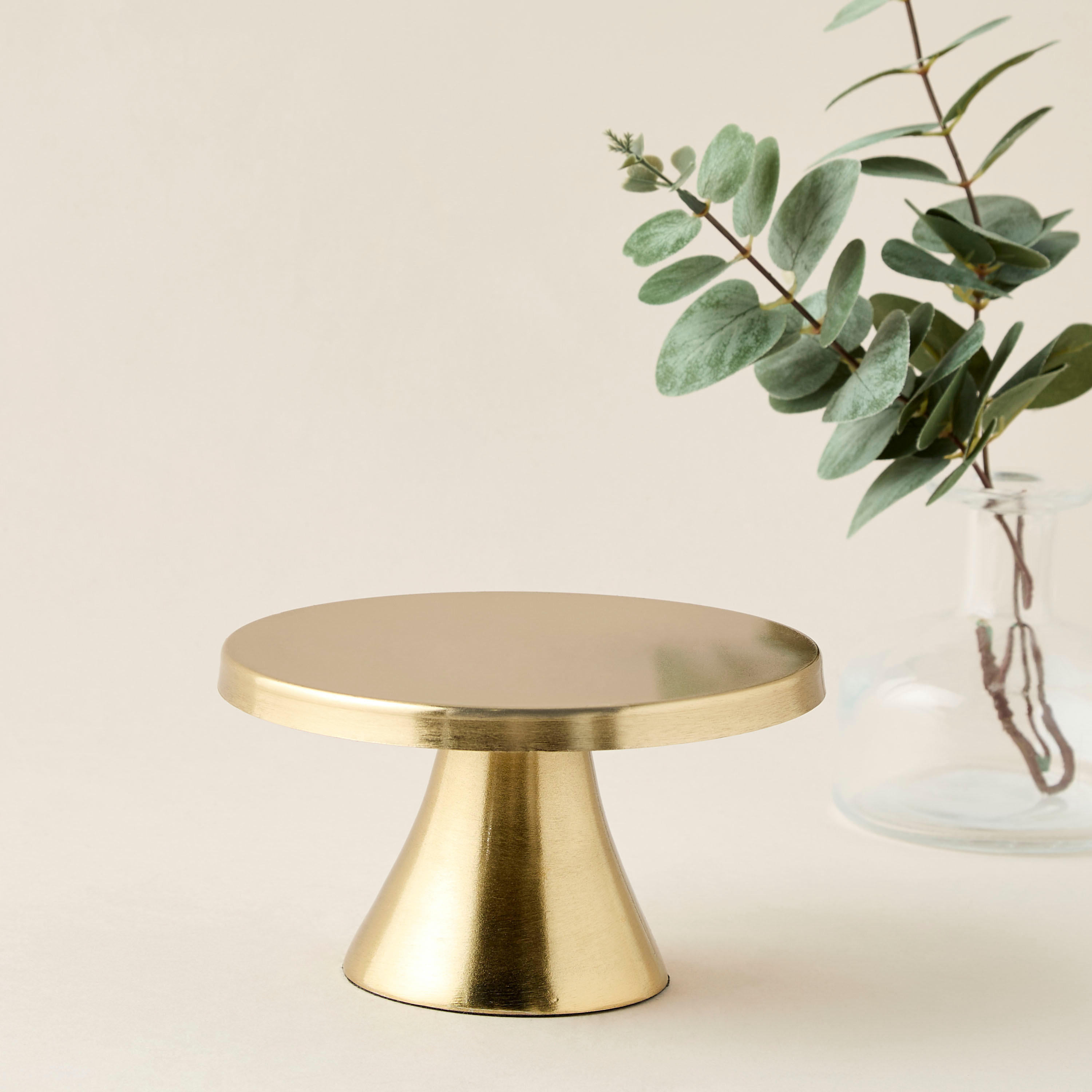 Pedestal Cakestand - 16x9x16 cms-household-dining-serveware-cakestands-image-1