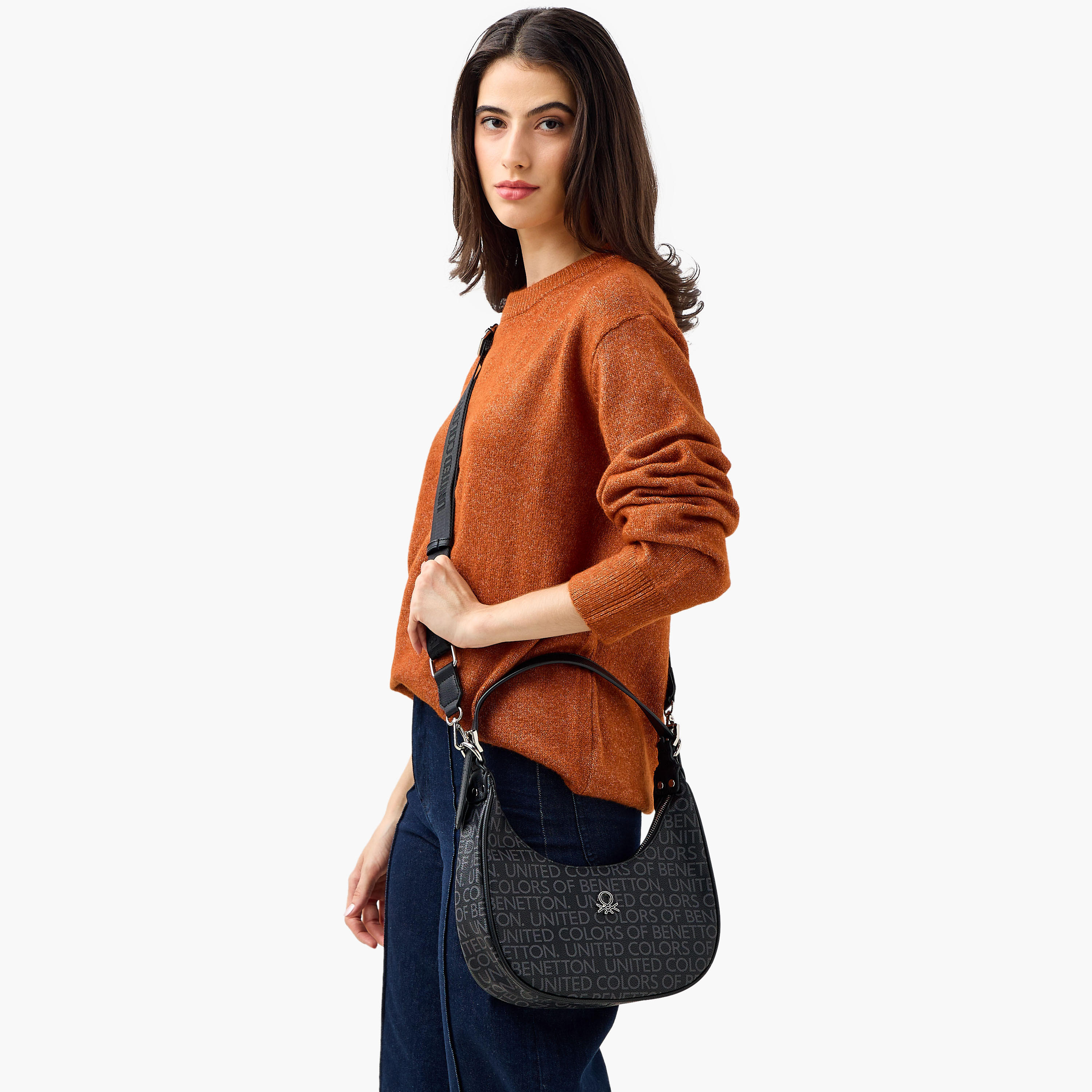 شنطة باجيت بطبعات شعار وسحاب إغلاق من يو سي بي-women-bagsandwallets-handbags-image-2