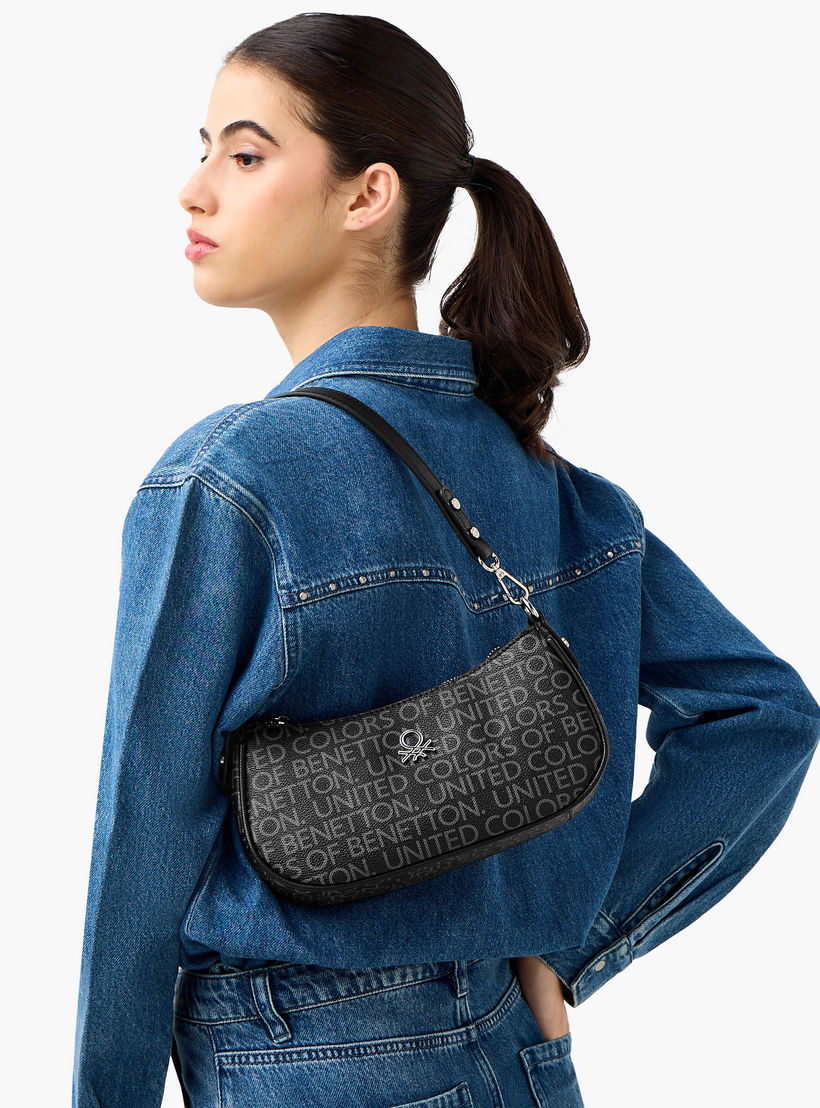 شنطة كروس بودي بحزام قابل للفصل وطبعات مونوجرام من يو سي بي-women-bagsandwallets-handbags-image-9