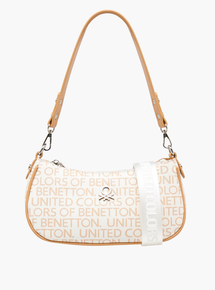 شنطة كروس بطبعات شعار مع حزام قابل للتعديل من يو سي بي-women-bagsandwallets-handbags-image-1
