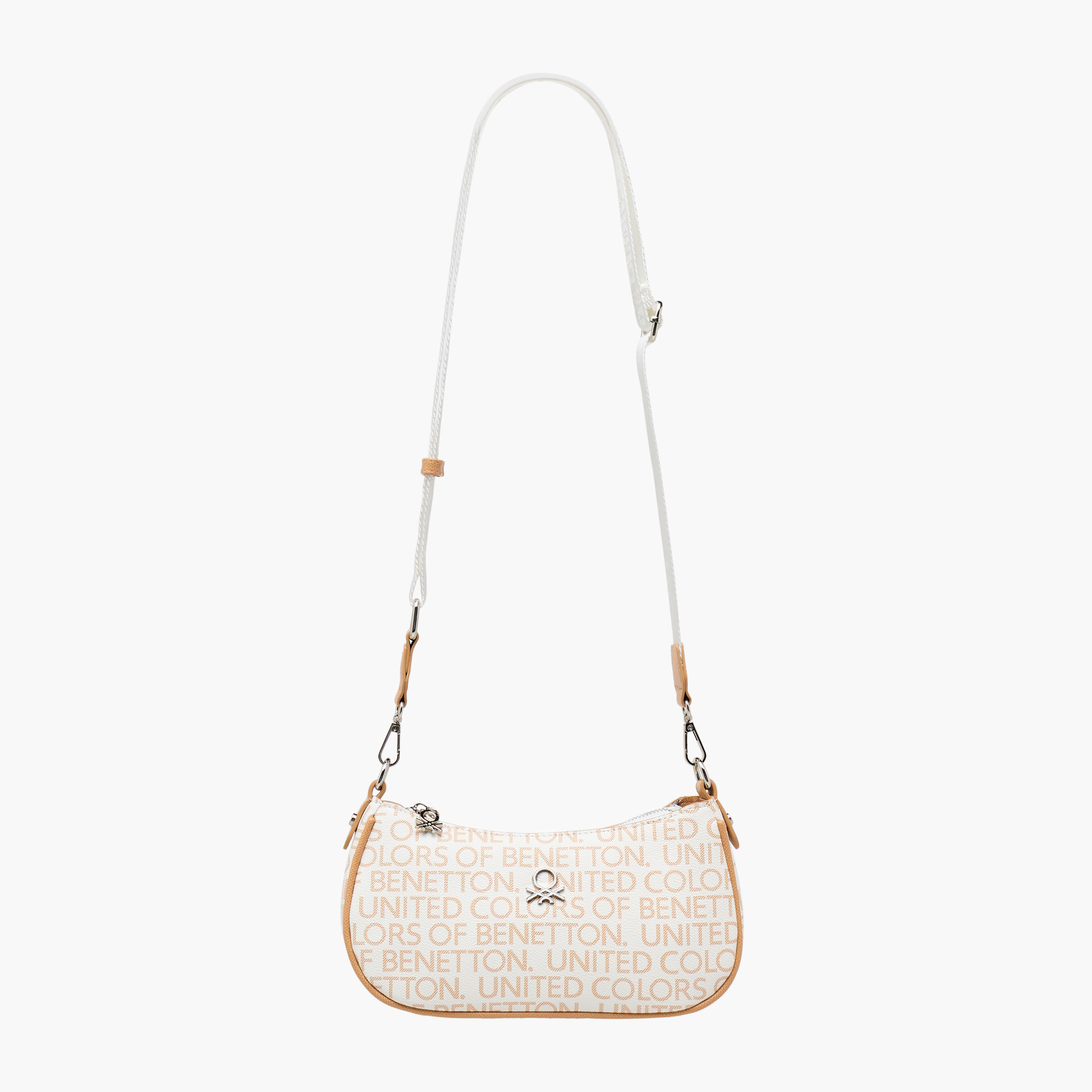 شنطة كروس بطبعات شعار مع حزام قابل للتعديل من يو سي بي-women-bagsandwallets-handbags-image-3