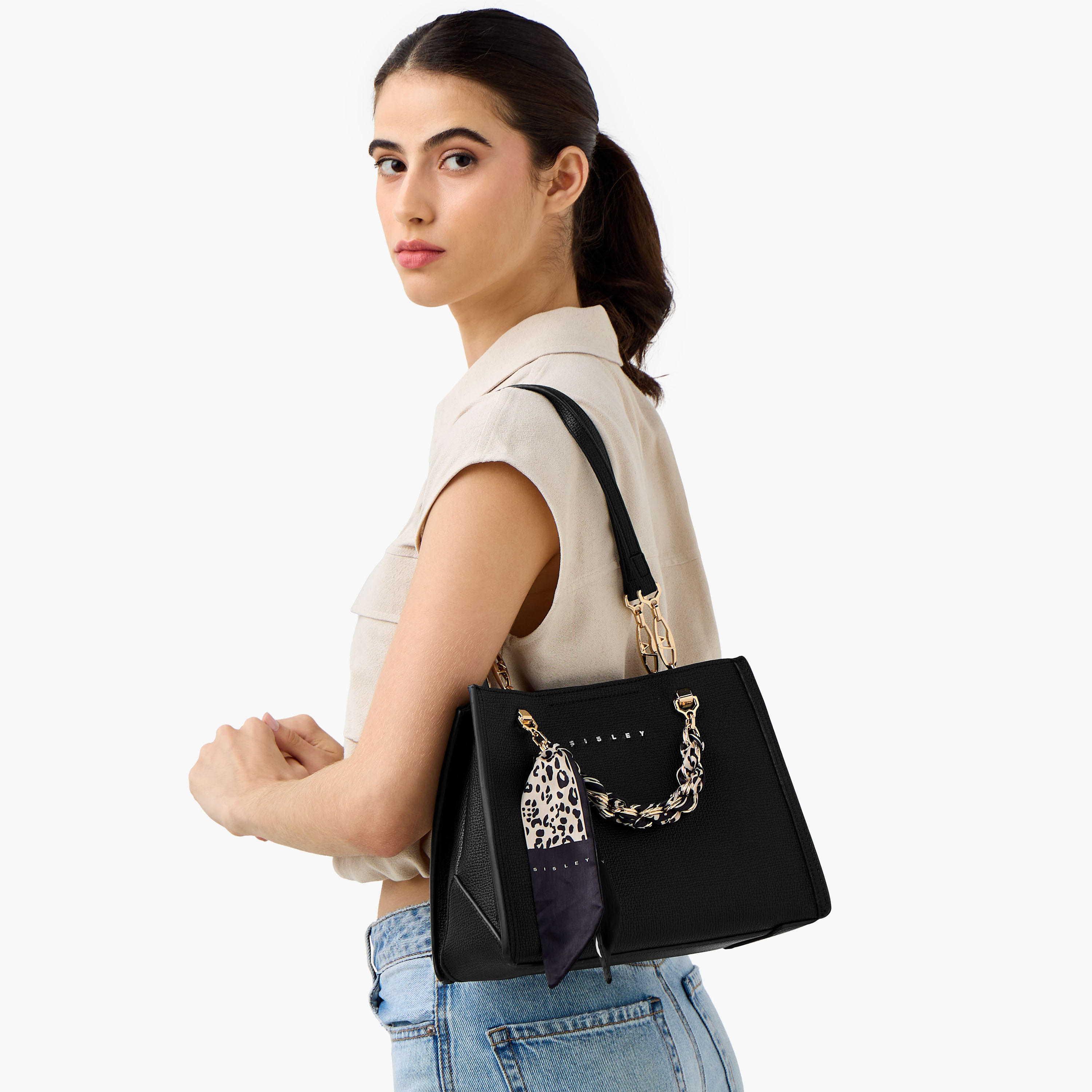 شنطة توت بارزة الملمس بتفاصيل وشاح وسلسلة من سيسلي-women-bagsandwallets-handbags-image-9