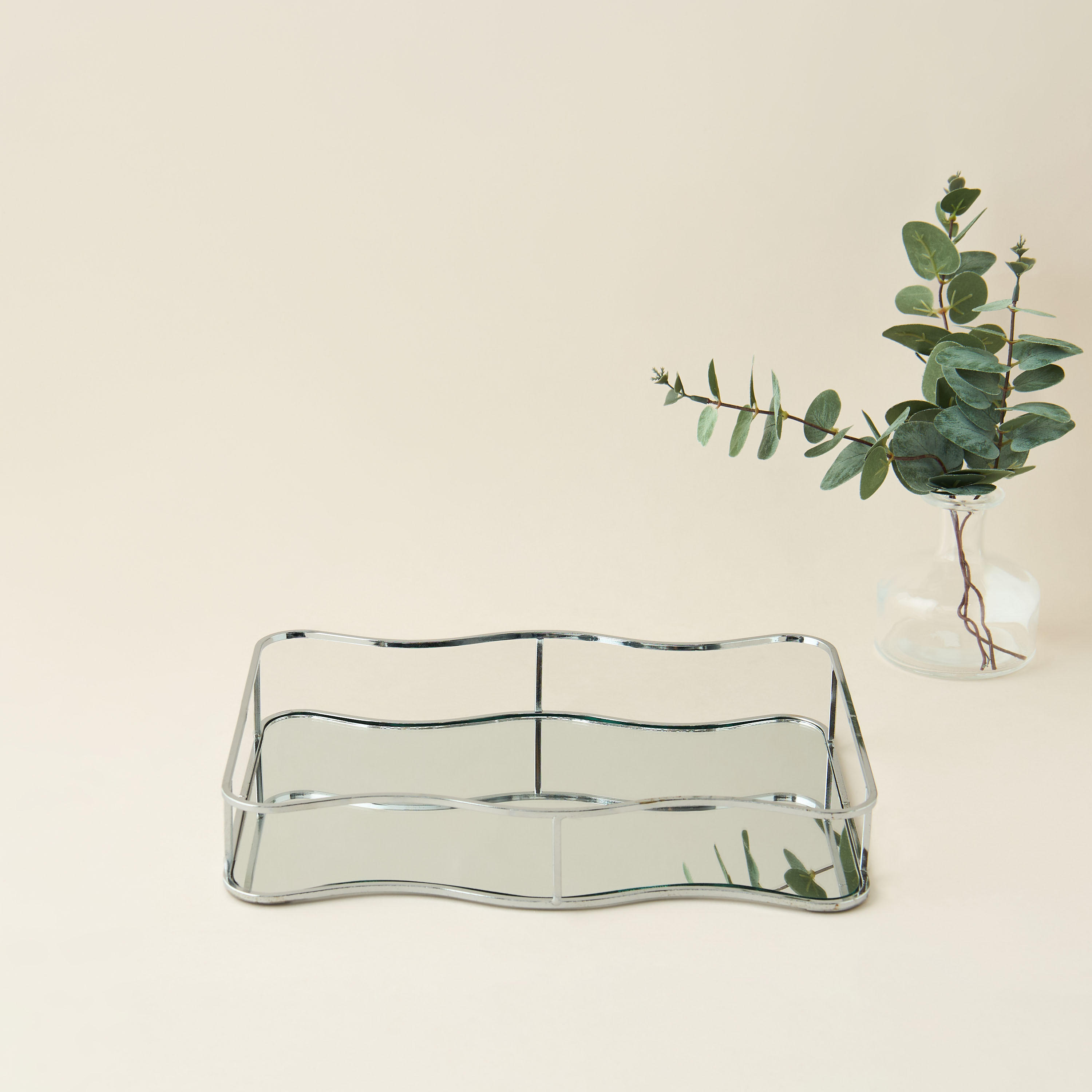 Wavy Metal Decorative Tray with Mirror Base - 32x23 cms-household-decor-boxesandtrays-image-2