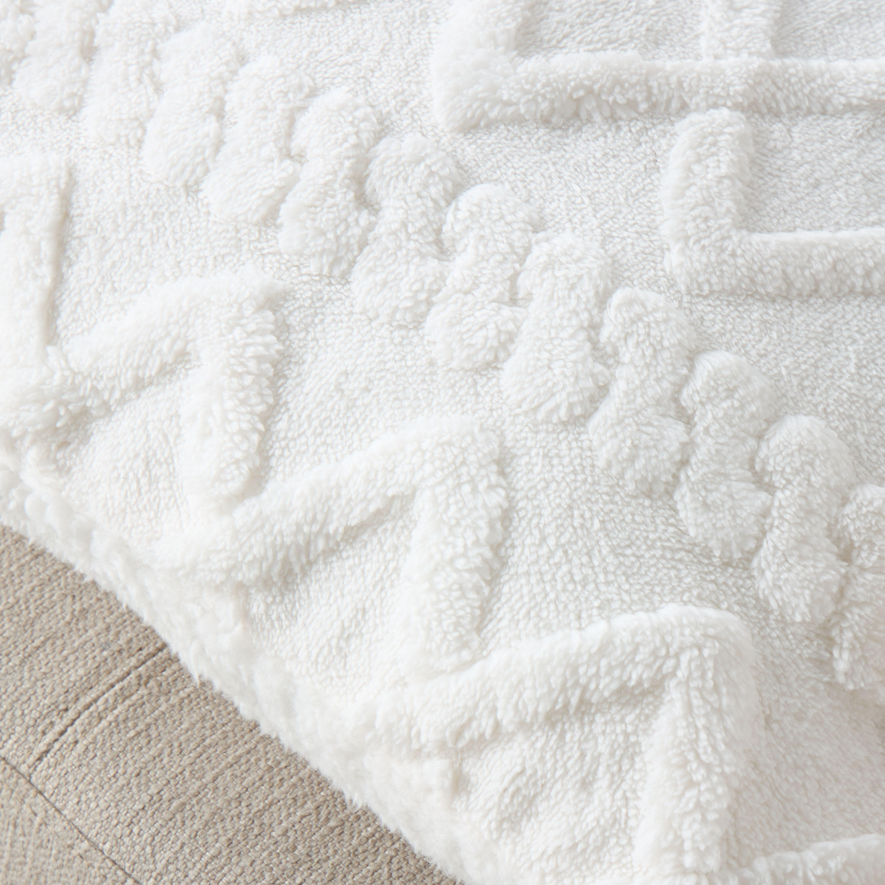 Gia Como - Jacquard Cushion Rabbit Fur - Ivory-household-cushionsandthrows-filledcushions-decorativecushions-image-3