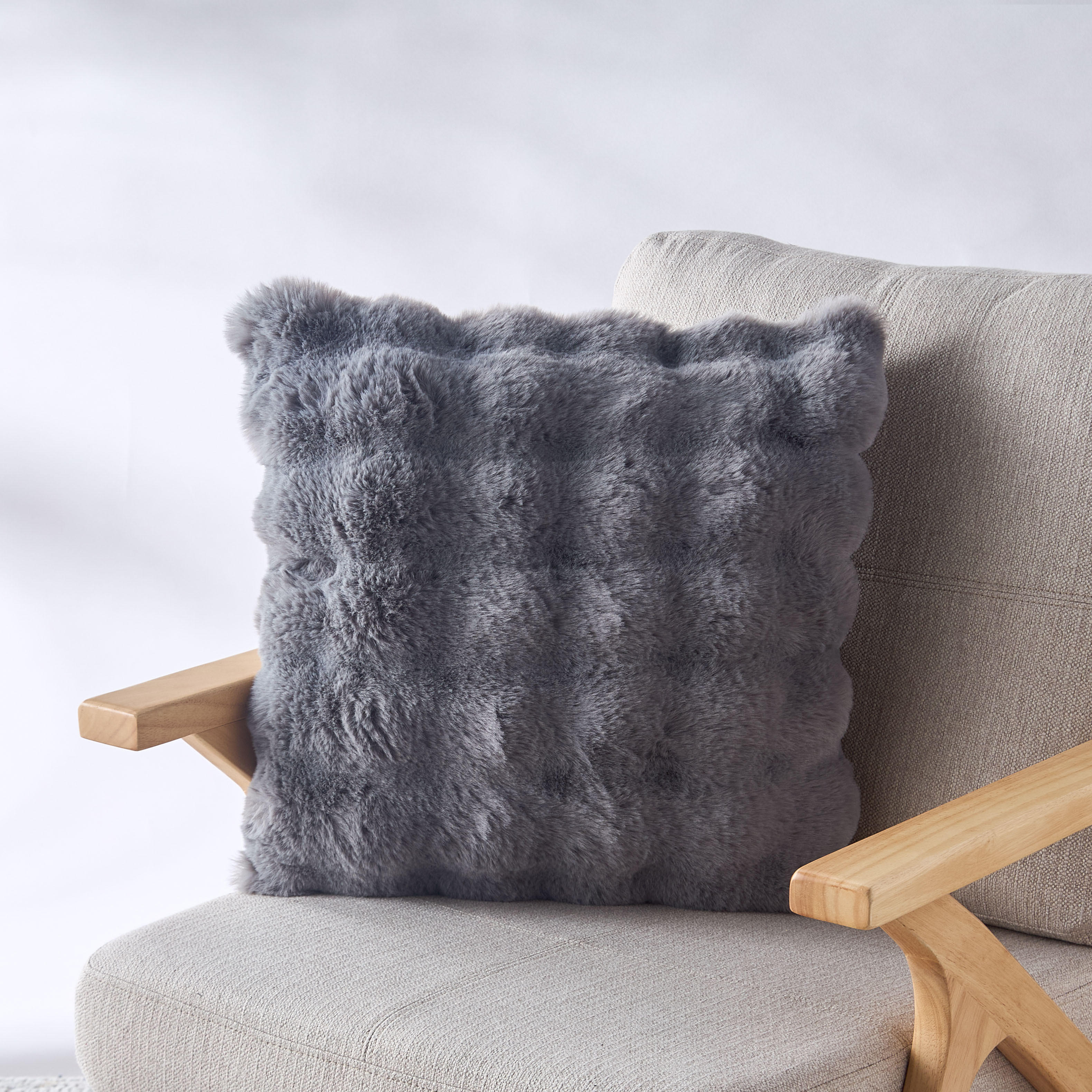 Gia Como - Bubble Rabbit Fur Cushion - Grey -household-cushionsandthrows-filledcushions-decorativecushions-image-1