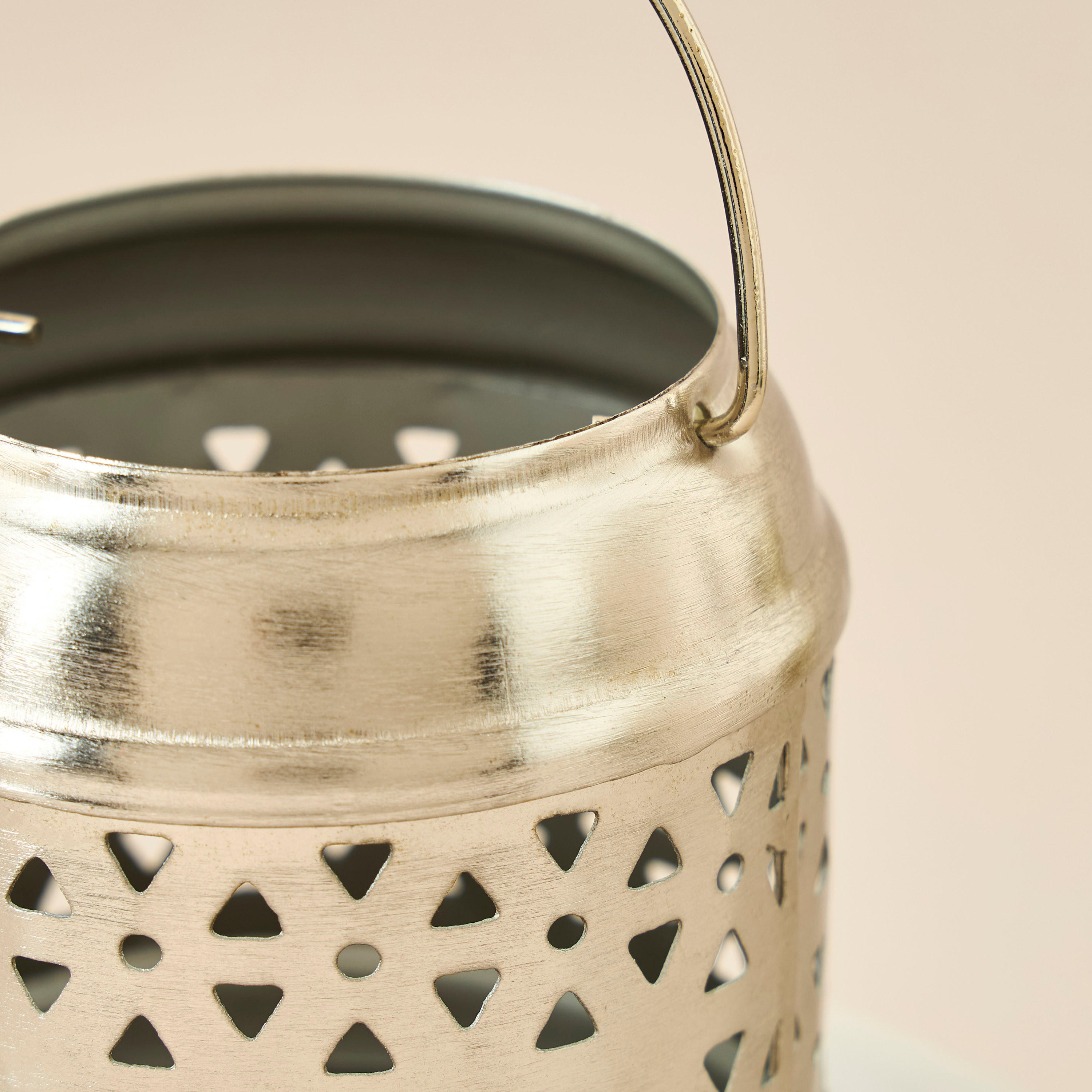 Cutout Detail Metal Lantern with Handle-household-decor-candleholdersandlanterns-image-3