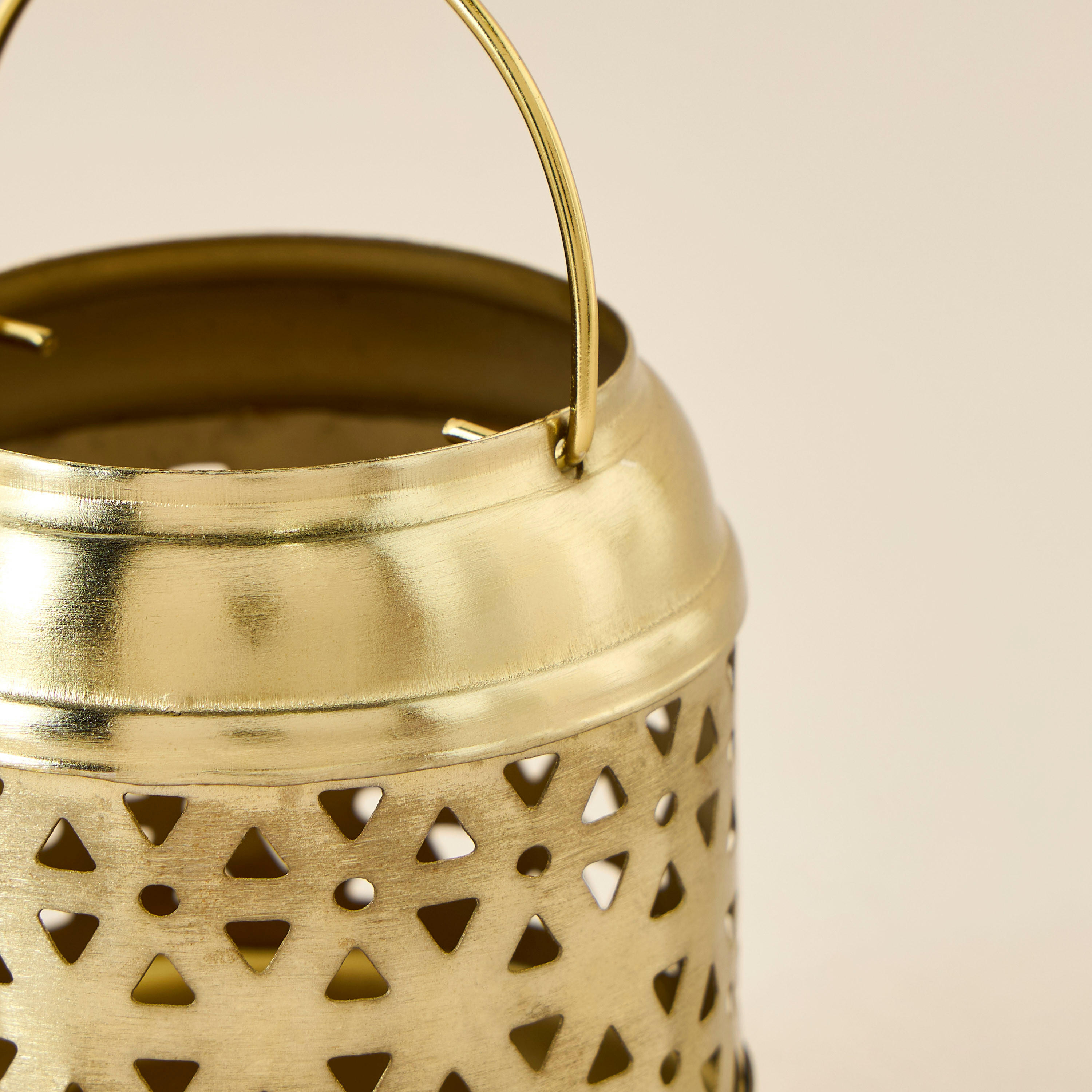 Cutout Detail Metal Lantern with Handle-household-decor-candleholdersandlanterns-image-3