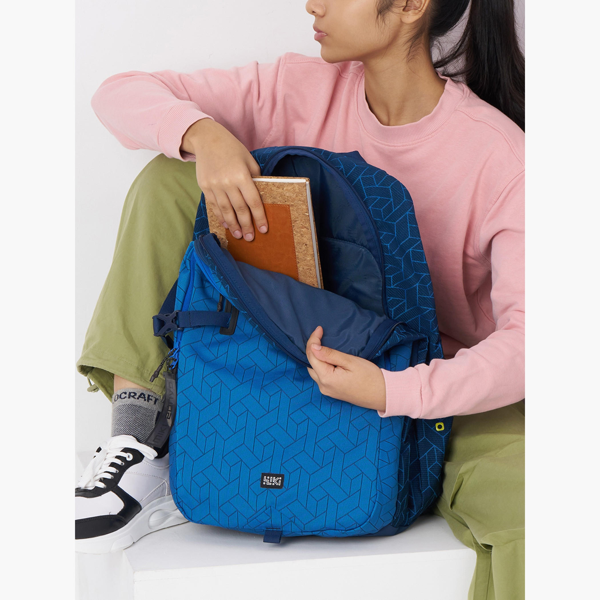 Wildcraft Wiki Printed School Backpack with Adjustable Shoulder Straps - 25x25x50 cms-school-bagsandbackpacks-backpacks-image-5
