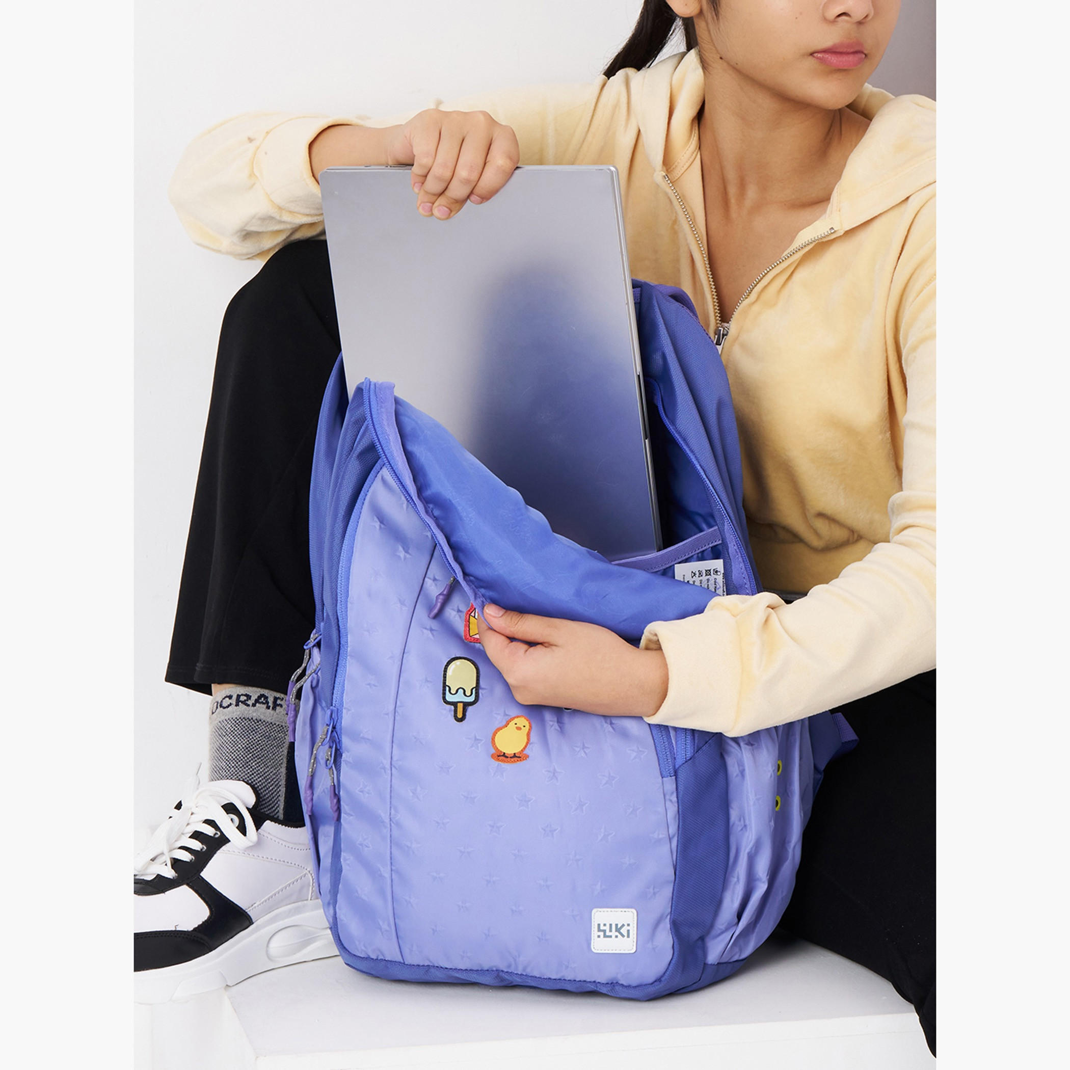 Wildcraft Wiki Printed School Backpack with Coin Pouch - 23x23x44 cms-school-bagsandbackpacks-backpacks-image-5