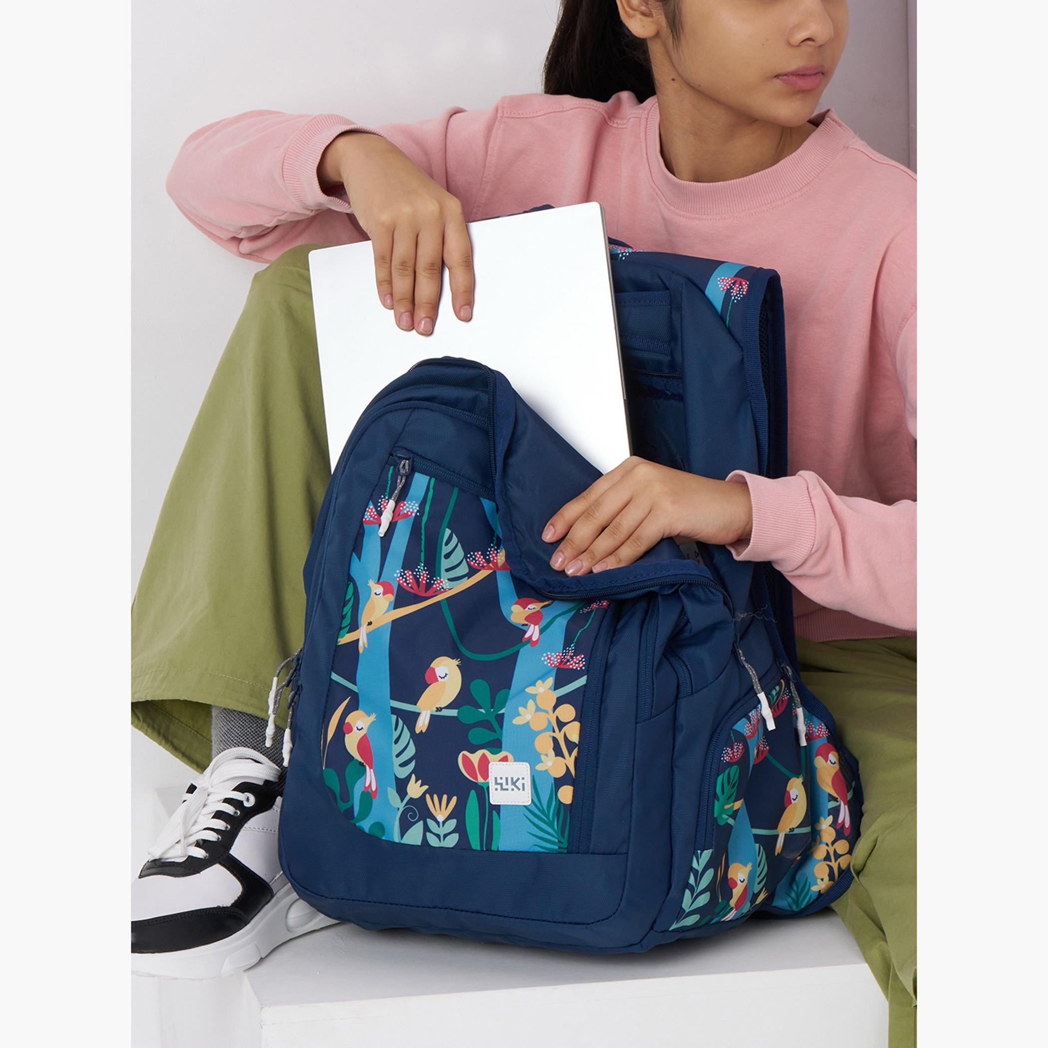 Wildcraft Wiki Tropical Print School Backpack with Coin Pouch - 23x23x47 cms-school-bagsandbackpacks-backpacks-image-7