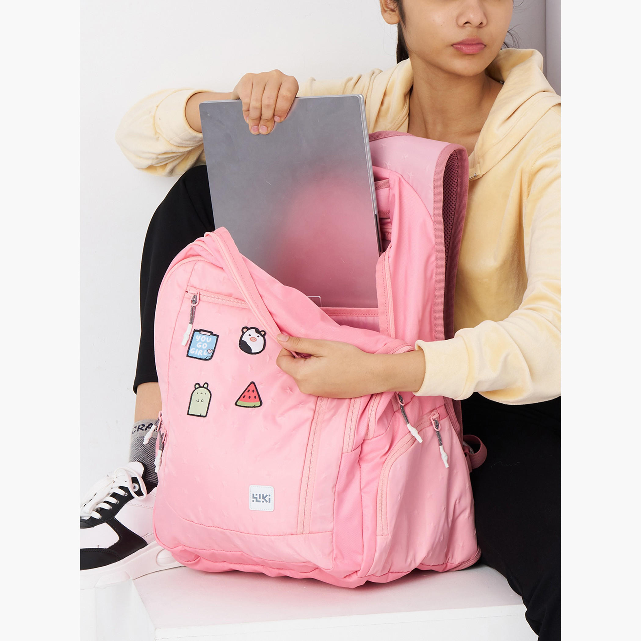 Wildcraft Wiki Printed School Backpack with Coin Pouch - 23x23x47 cms-school-bagsandbackpacks-backpacks-image-6