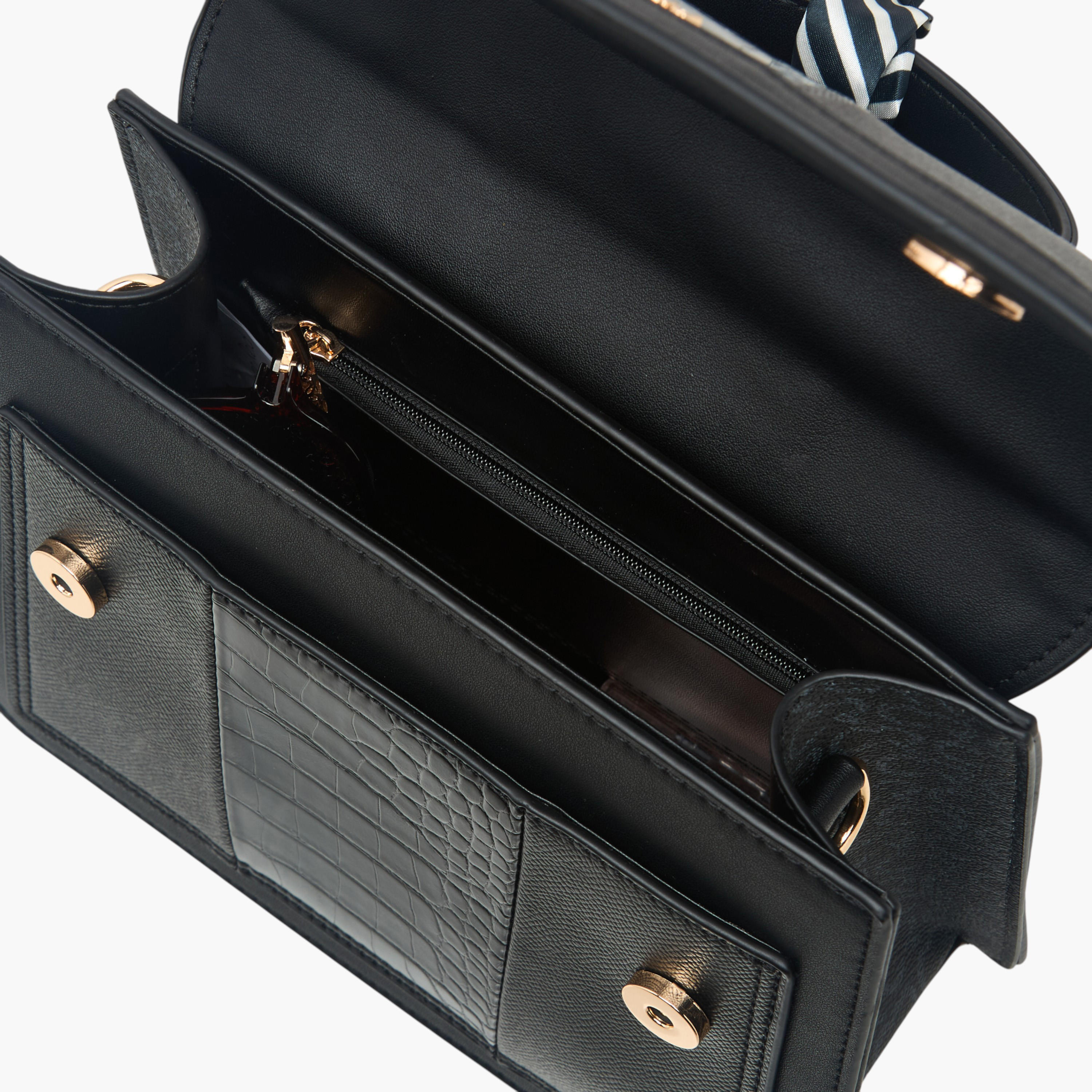 شنطة كروس بودي بتفاصيل وشاح وحزام قابل للتعديل من شارلوت ريد-women-bagsandwallets-handbags-image-9