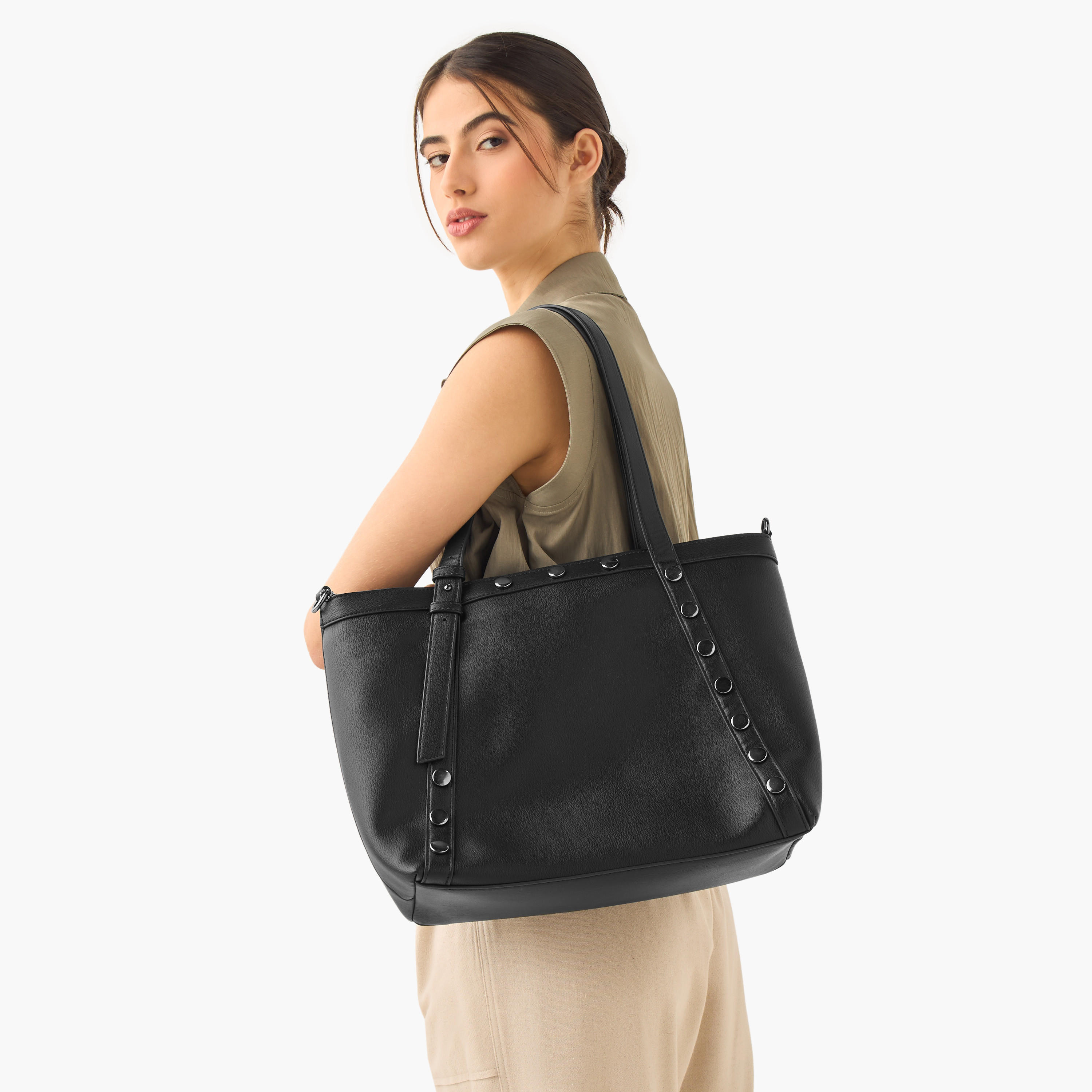 شنطة توتي بتفاصيل مرصّعة وسحاب إغلاق من مارينا جالانتي-women-bagsandwallets-handbags-image-8