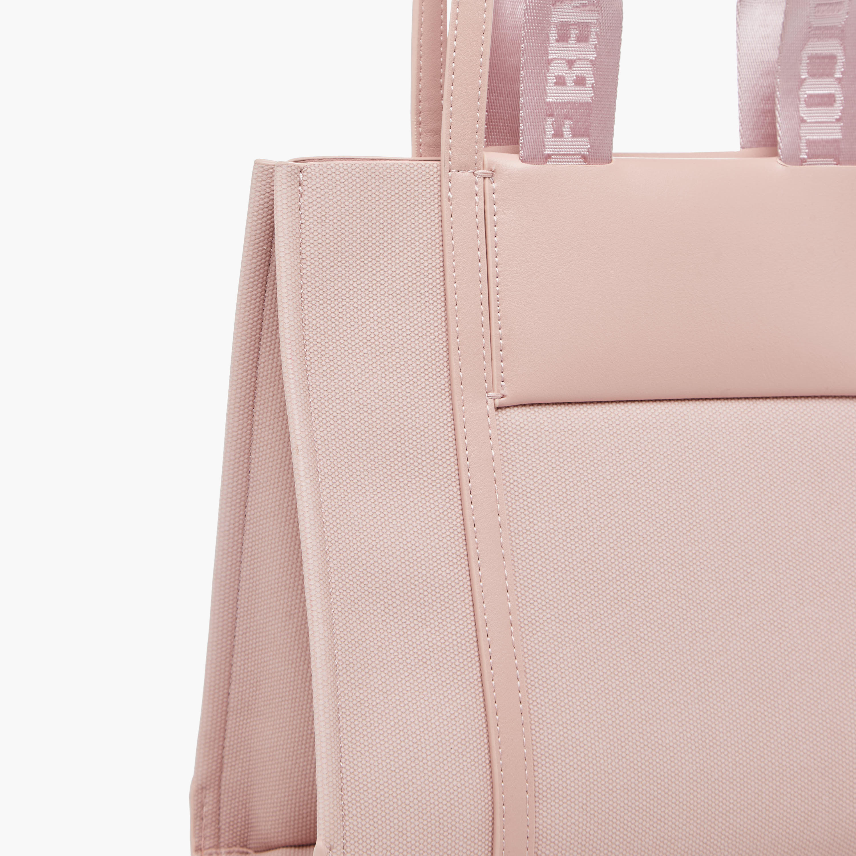 شنطة توتي بارزة الملمس بمقابض مزدوجة من يو سي بي-women-bagsandwallets-handbags-image-6