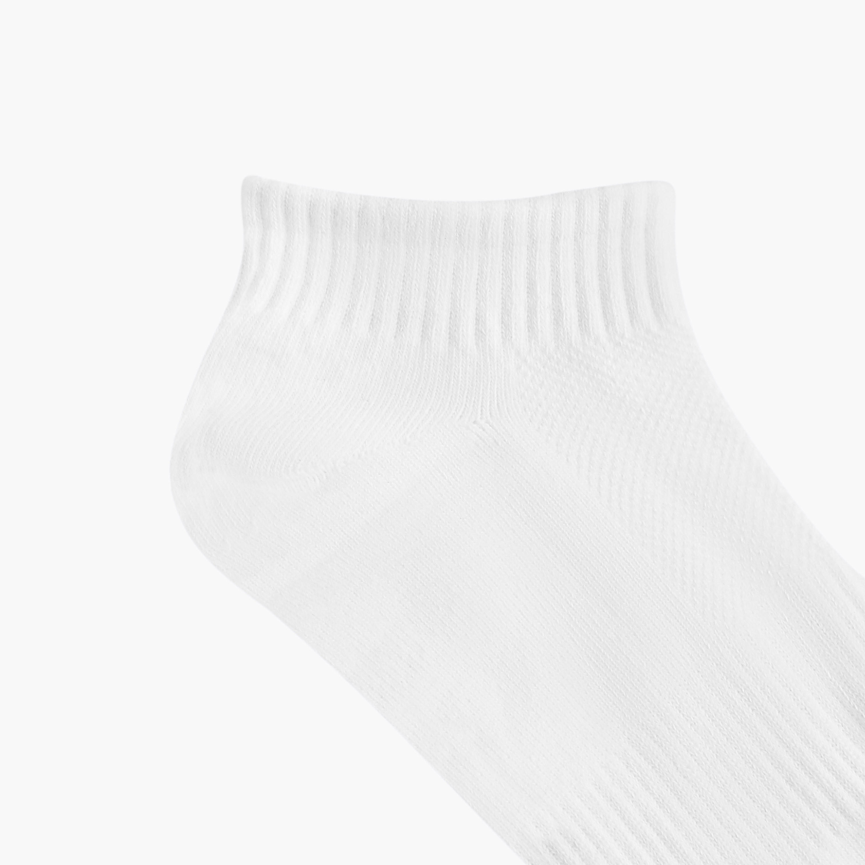 Skechers Textured Ankle Length Sports Socks - Set of 3-men-socks-image-5