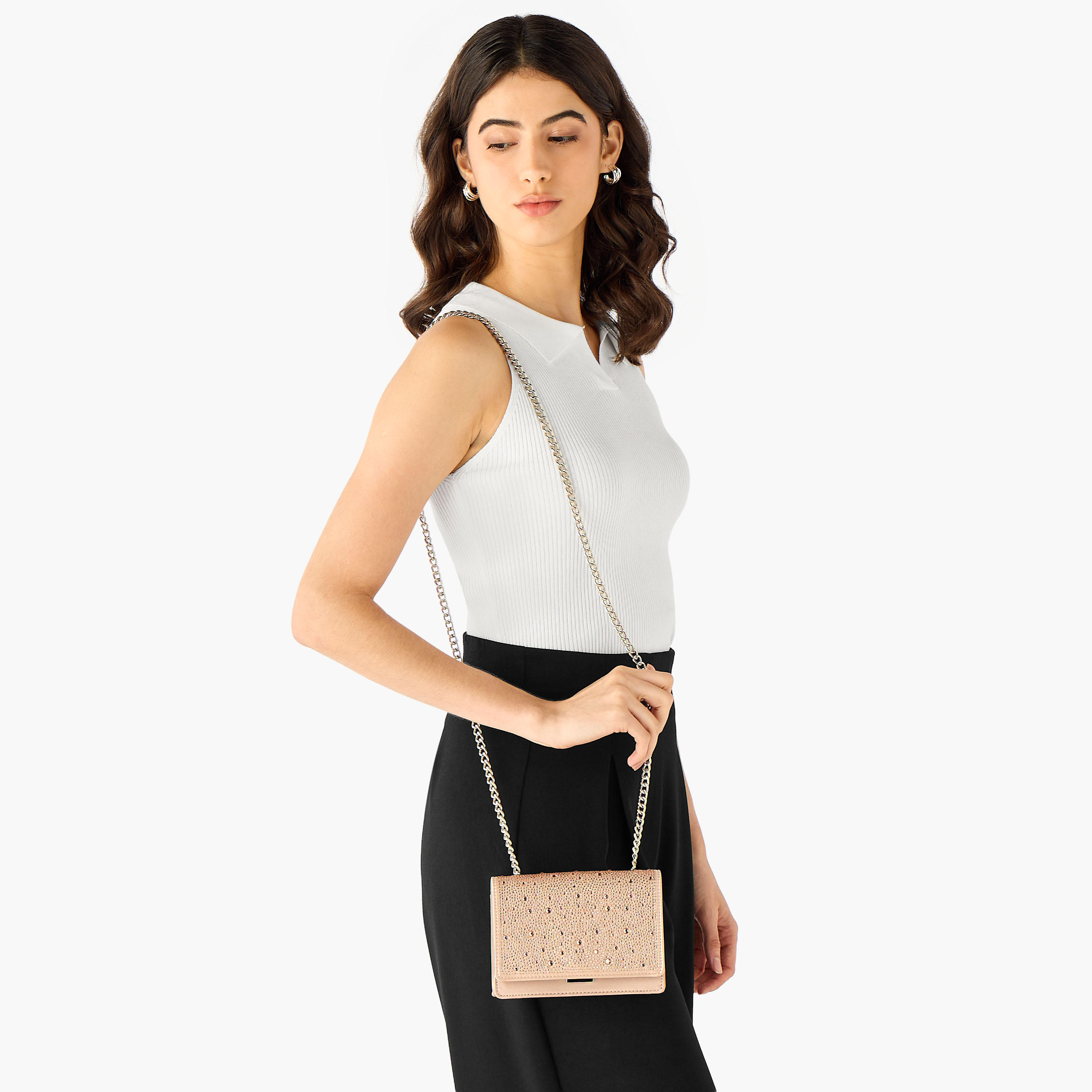 شنطة كروس بودي مزينة بحزام سلسلة من ستيف مادن-women-bagsandwallets-handbags-image-2