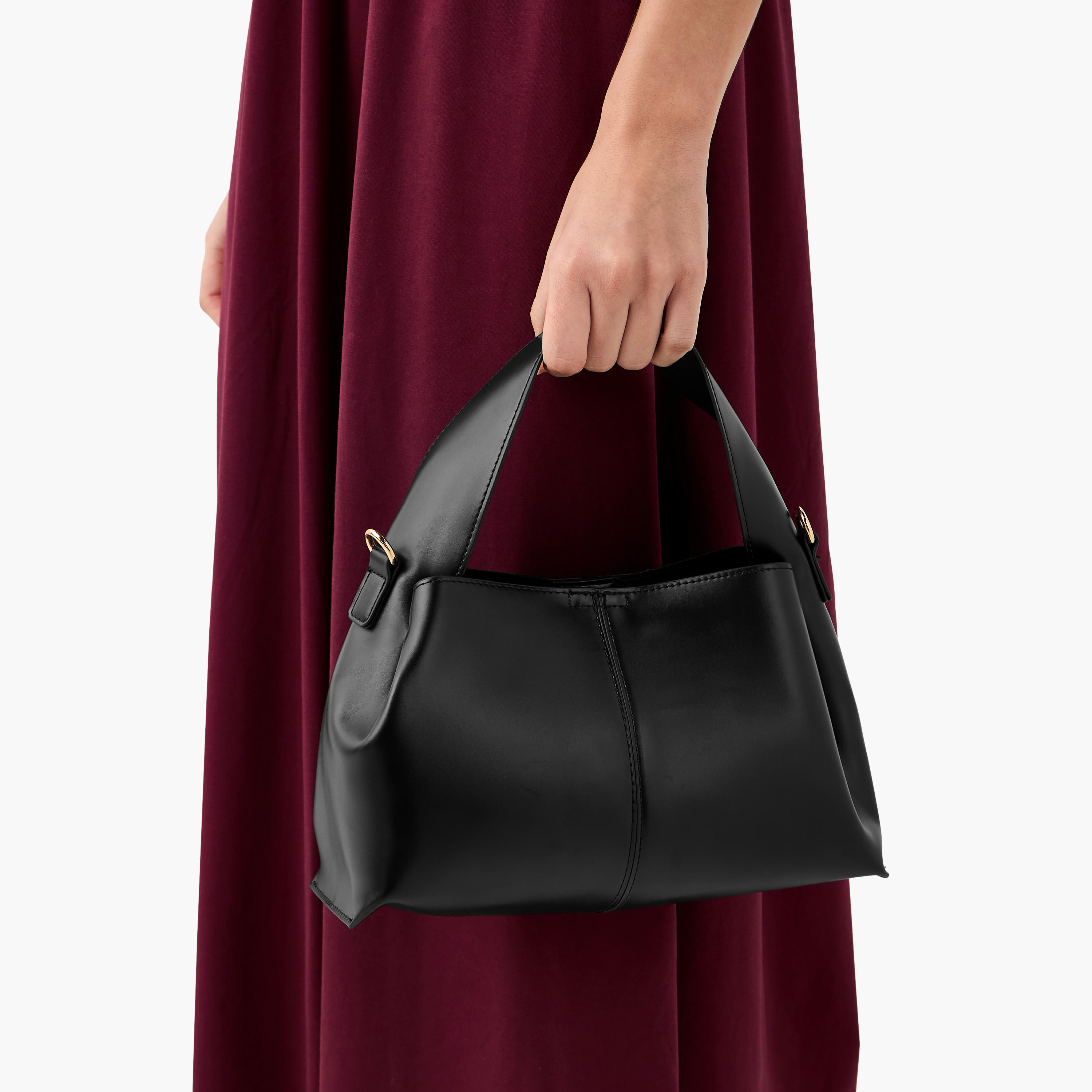 شنطة هوبو سادة مع شنطة صغيرة تيا من ساشا-women-bagsandwallets-handbags-image-4