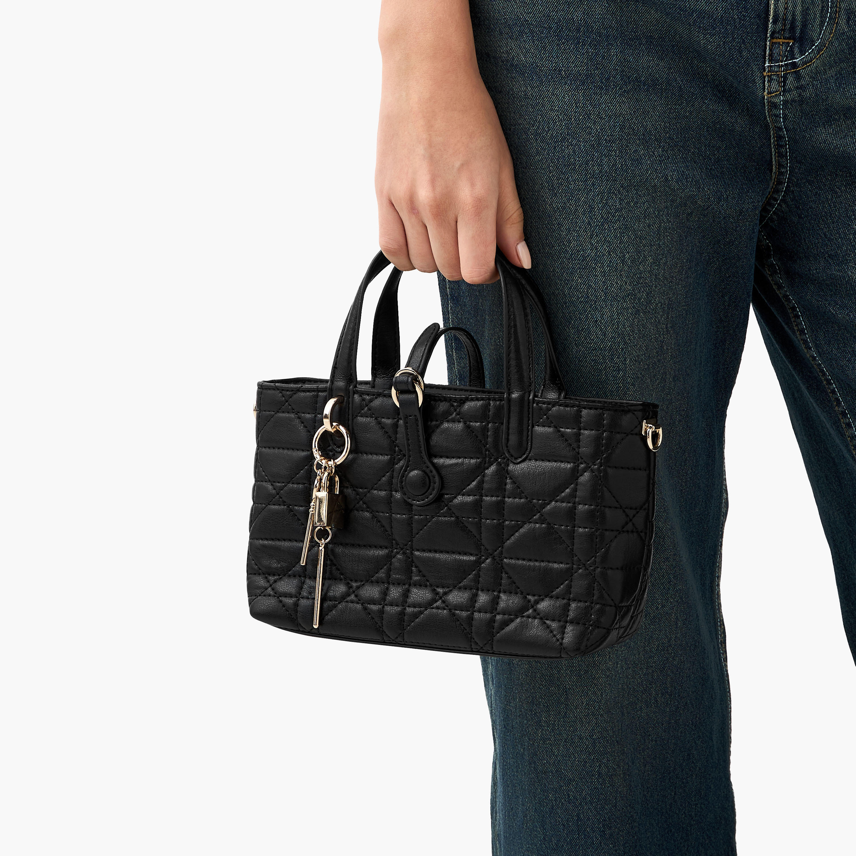 شنطة كروس بودي مبطن بدلاية من ساشا-women-bagsandwallets-handbags-image-8