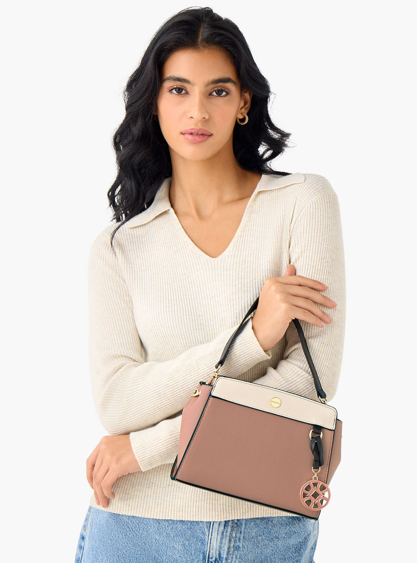 شنطة كروس بودي بارزة الملمس بحزام قابل للفصل كودس من ساشا-women-bagsandwallets-handbags-image-2