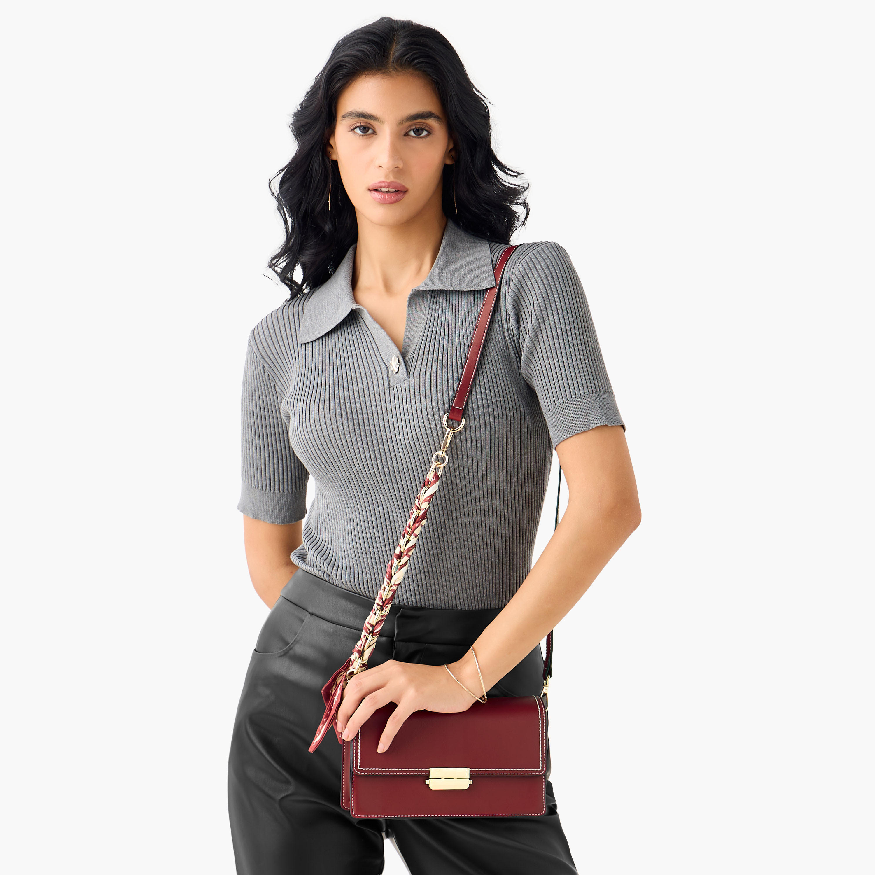 شنطة كروس بودي بحزام قابل للفصل ووشاح من ساشا-women-bagsandwallets-handbags-image-2