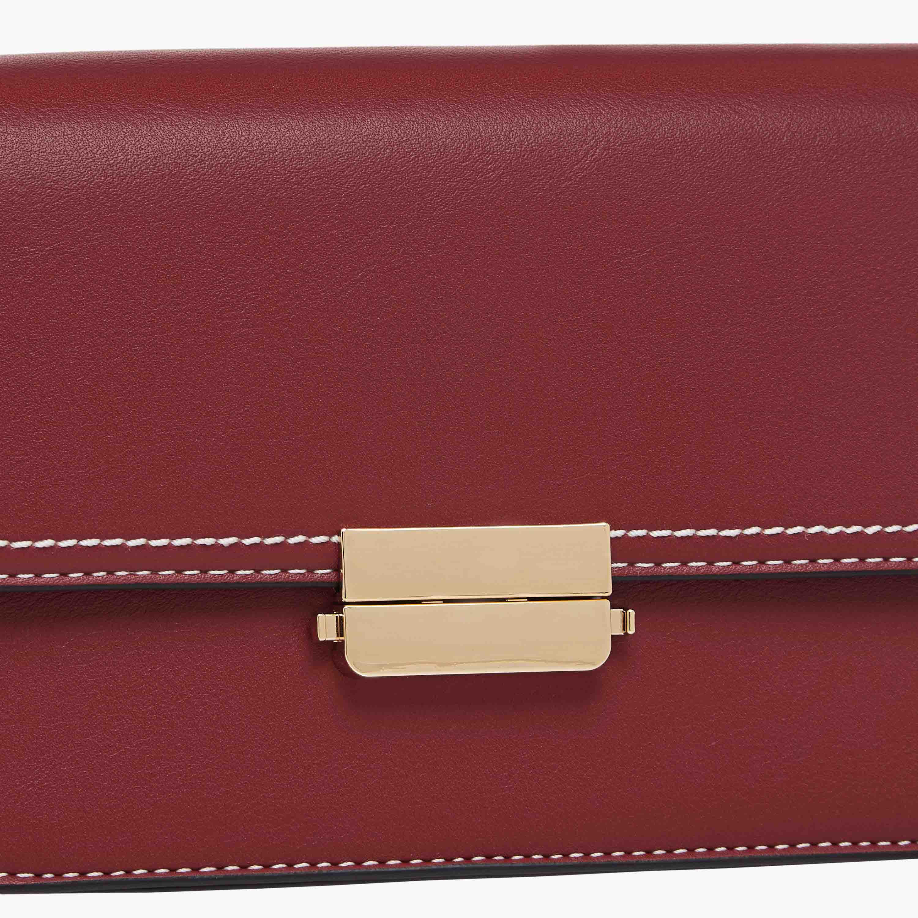 شنطة كروس بودي بحزام قابل للفصل ووشاح من ساشا-women-bagsandwallets-handbags-image-5