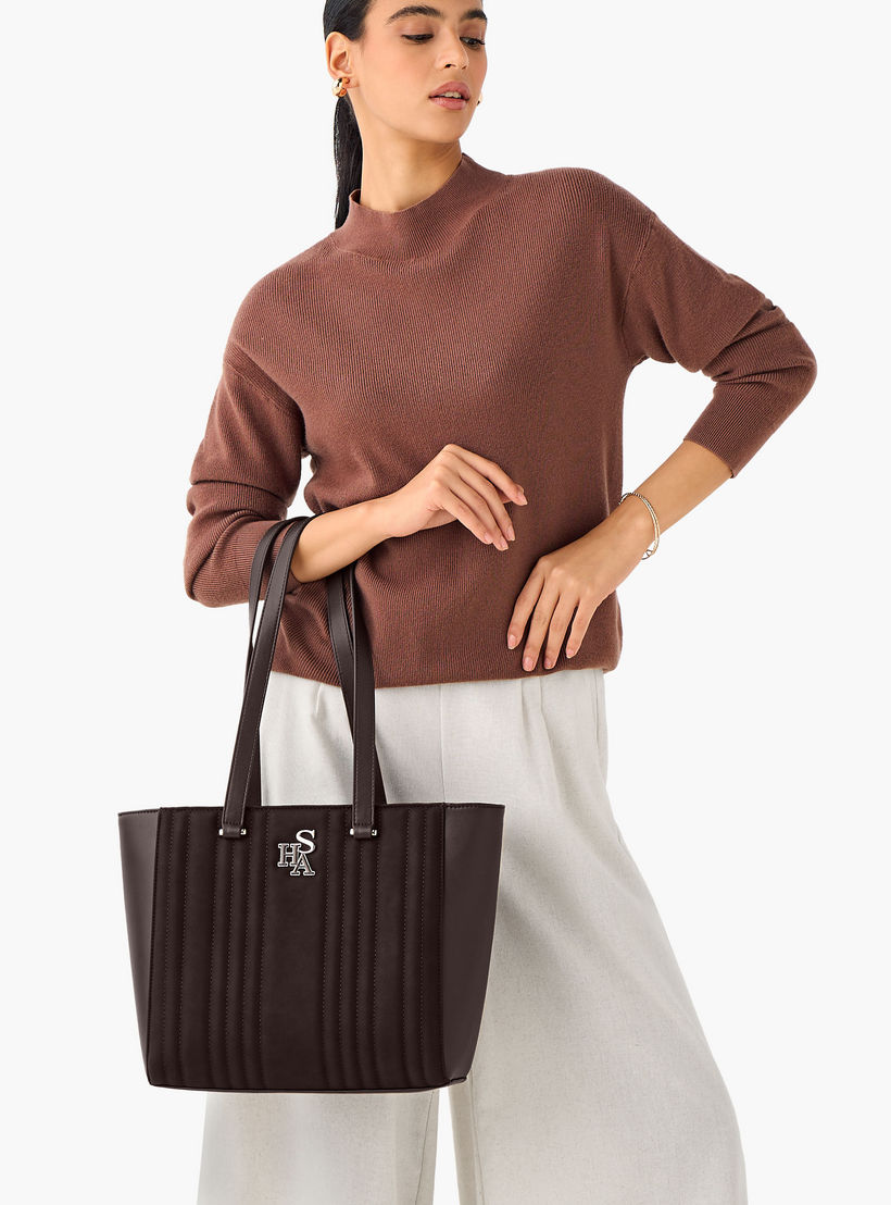 شنطة توتي بارزة الملمس بمقابض مزدوجة كودس من ساشا-women-bagsandwallets-handbags-image-2