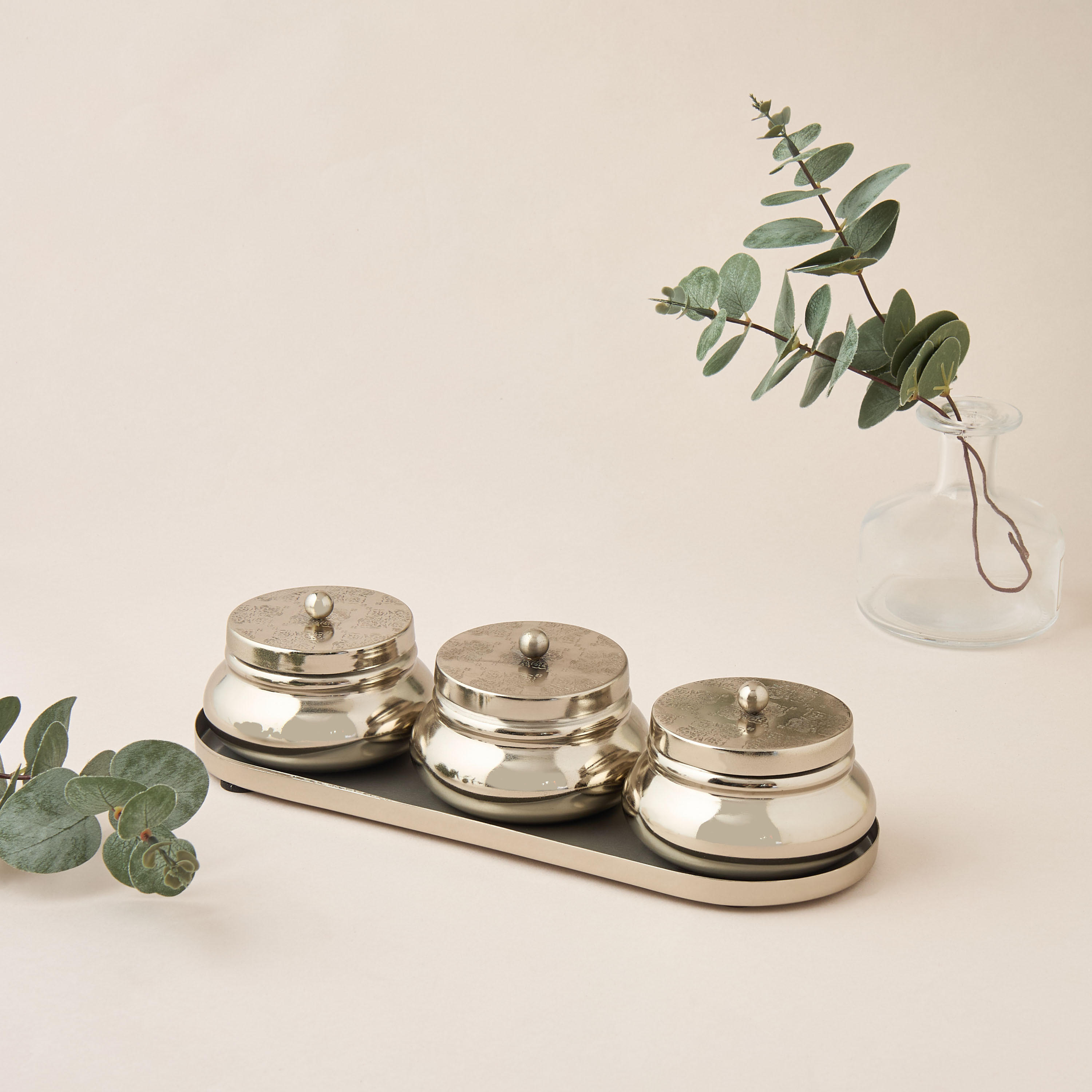 Arabic Embossed 4-Piece Spice Bowl and Tray Set-household-dining-dinnerware-bowls-image-2