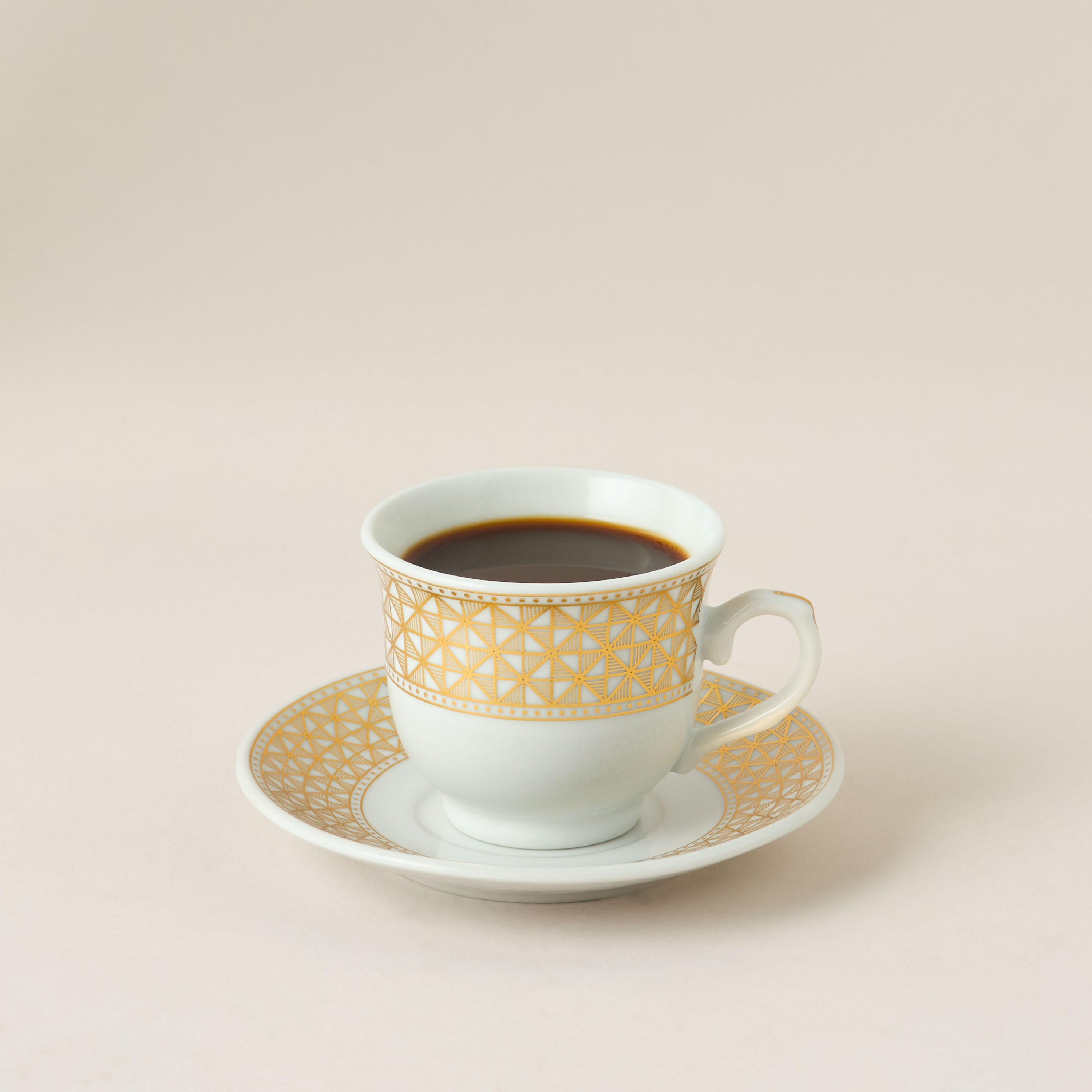 Linear Luxe 12-Piece Cup and Saucer Set-household-dining-teaandcoffee-teaandcoffeesets-image-3