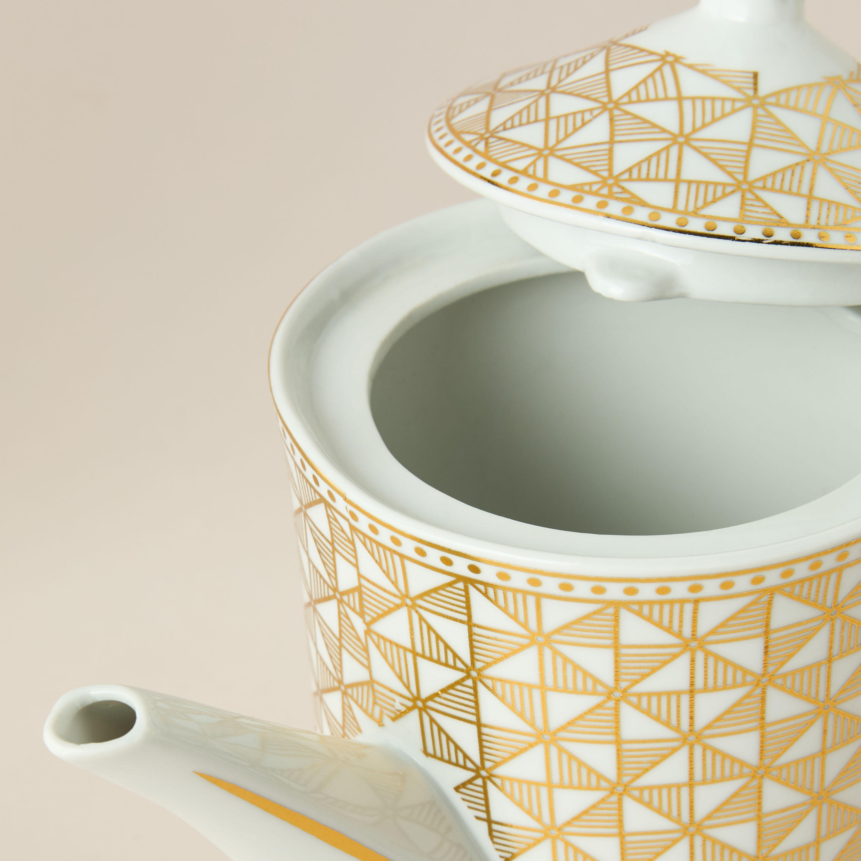 Linear Luxe Geometric Print 13-Piece Porcelain Cup and Saucer Set with Teapot-household-dining-teaandcoffee-teaandcoffeesets-image-7